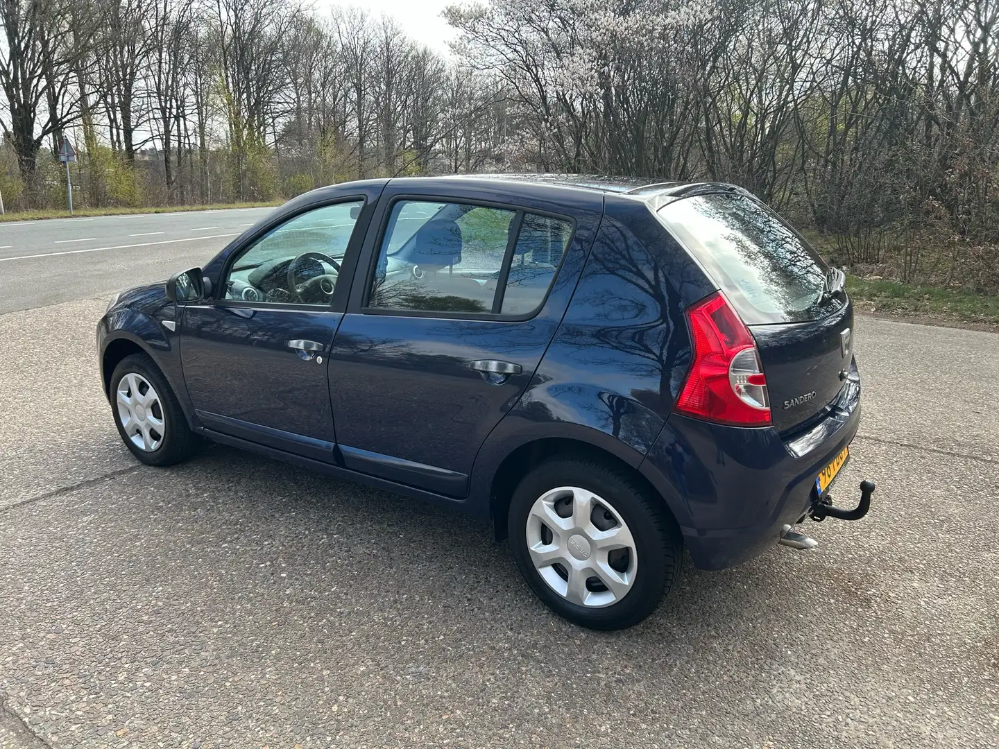 Dacia Sandero 1.2 Lauréate Blauw - 2