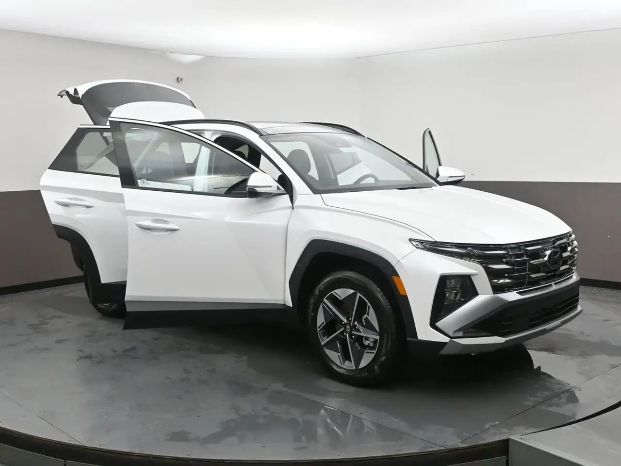 Hyundai TUCSON снимка Hyundai TUCSON