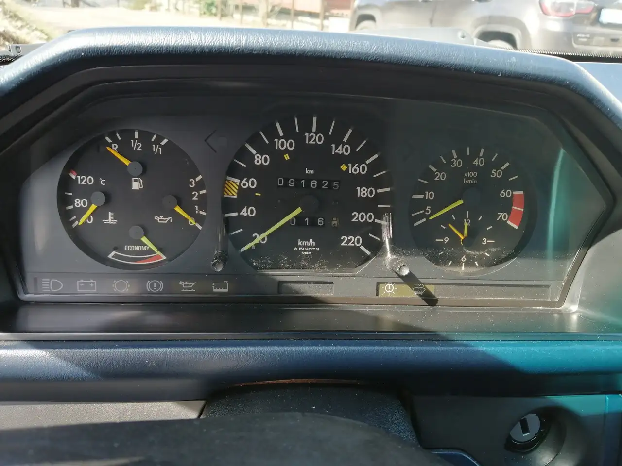 Mercedes-Benz 200 Berlina, foto 4