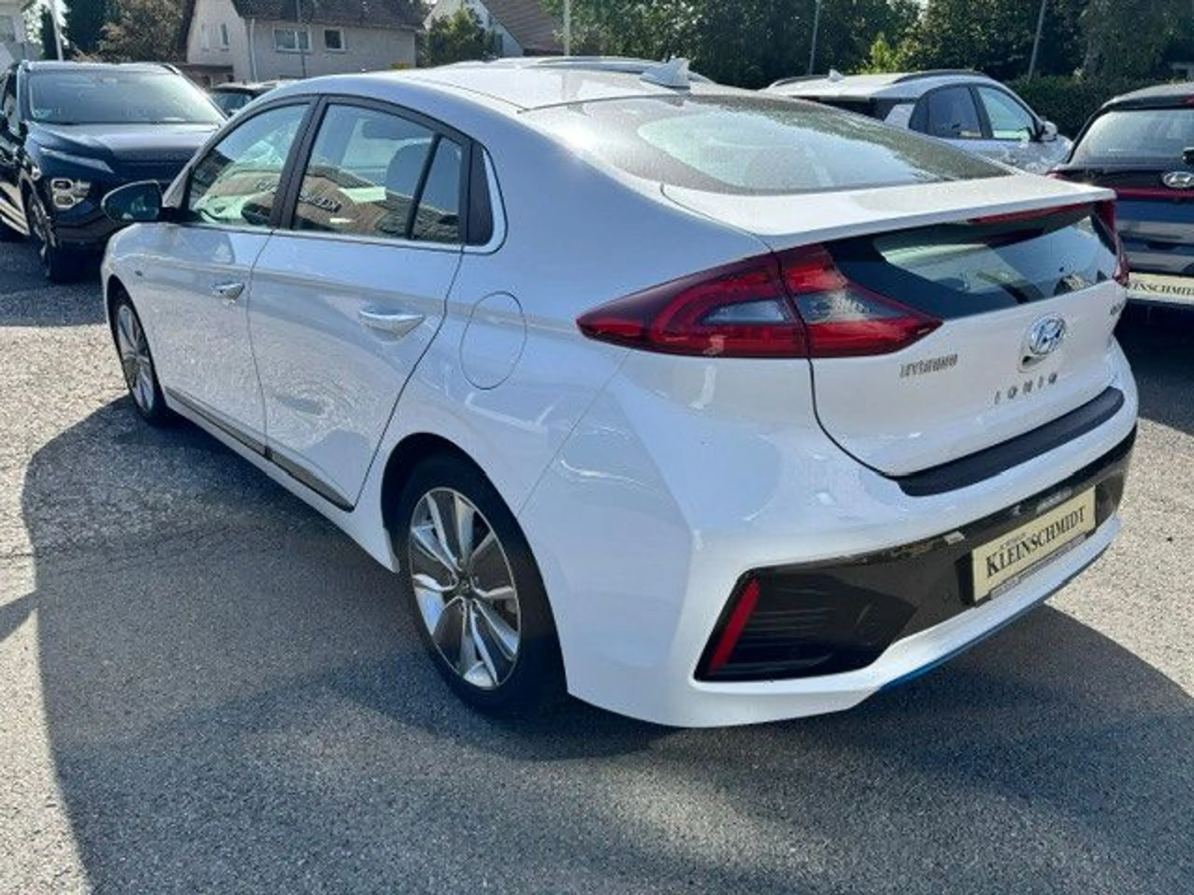 Hyundai IONIQ Ioniq Premium Hybrid Leder Smart Key 2.Hd — photo 6