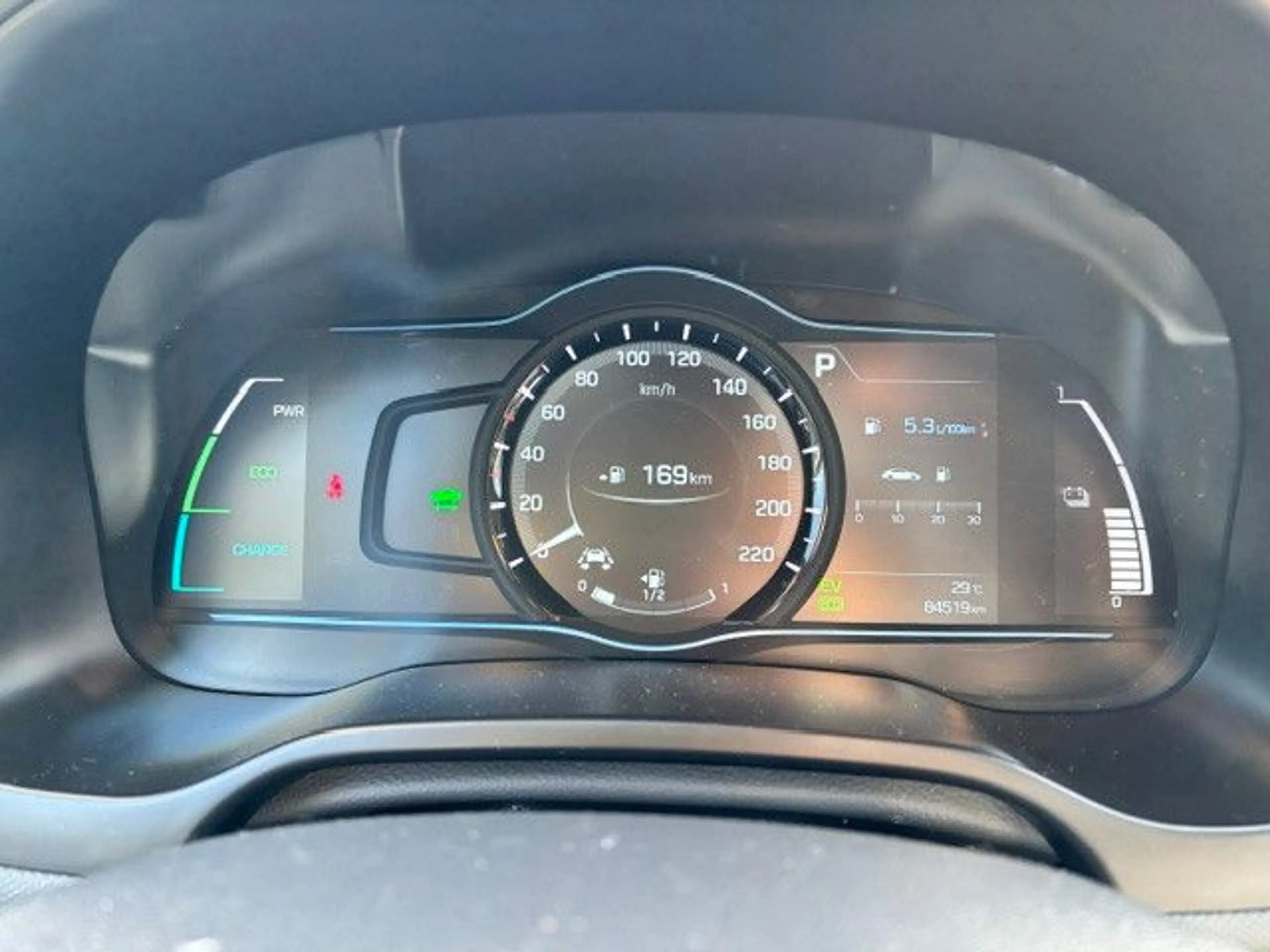 Hyundai IONIQ Ioniq Premium Hybrid Leder Smart Key 2.Hd — photo 10