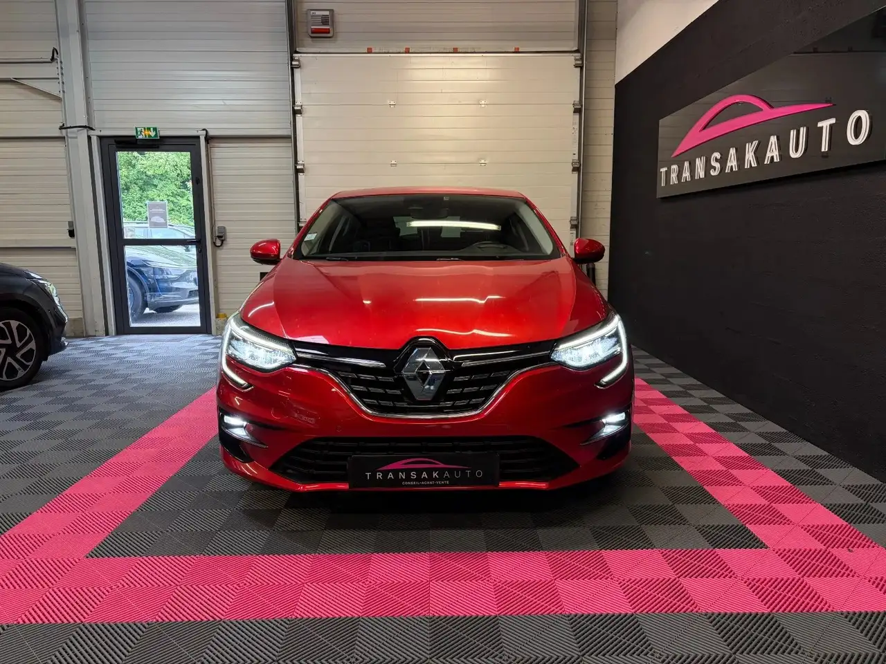Renault Megane Berline — photo 8