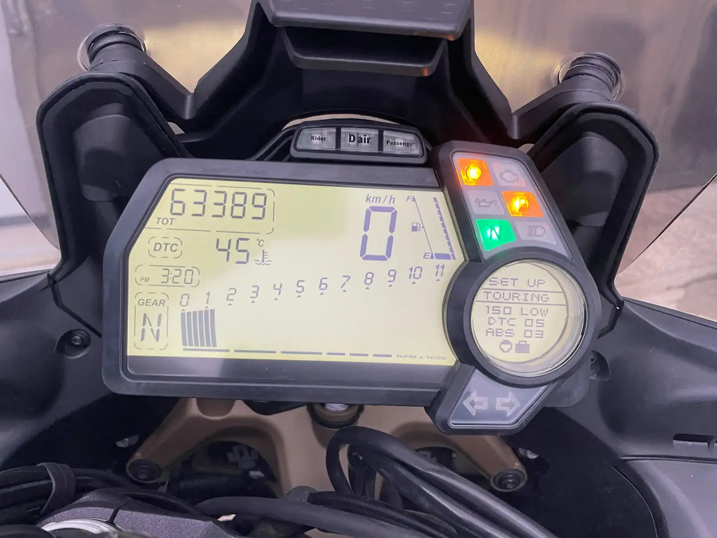 Ducati Multistrada 1200 S Touring D-Air Blanco - 2