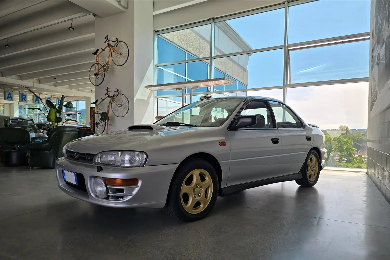 Subaru Impreza Berlina 2.0 turbo STI 4wd -NARDI- Argent - 2