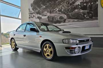 Berlina 2.0 turbo STI 4wd -NARDI-