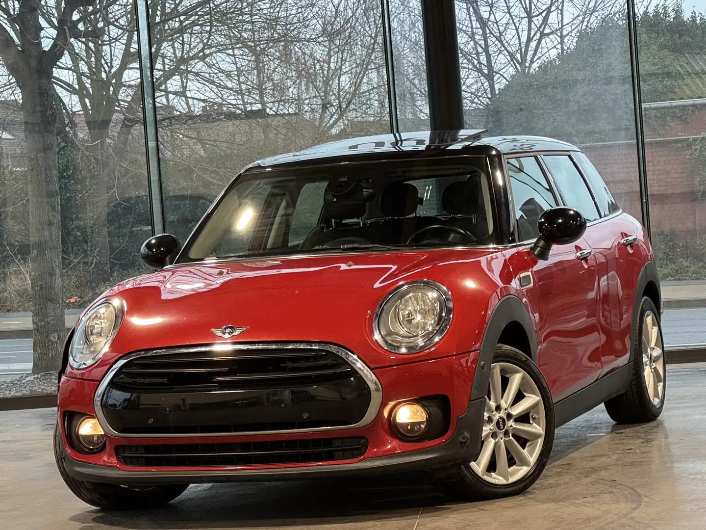 MINI Cooper Clubman 1.5i/CAMERA/NAVI/FULLOPTIONS/1PROP CARNET/ Rood - 1