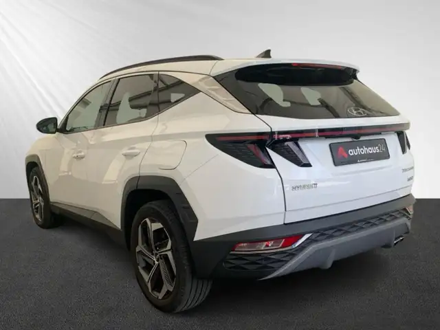 Hyundai Tucson view 4