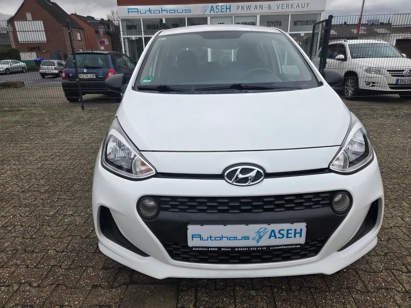 Hyundai i10 i10 1.0 blue Style Blanc - 2