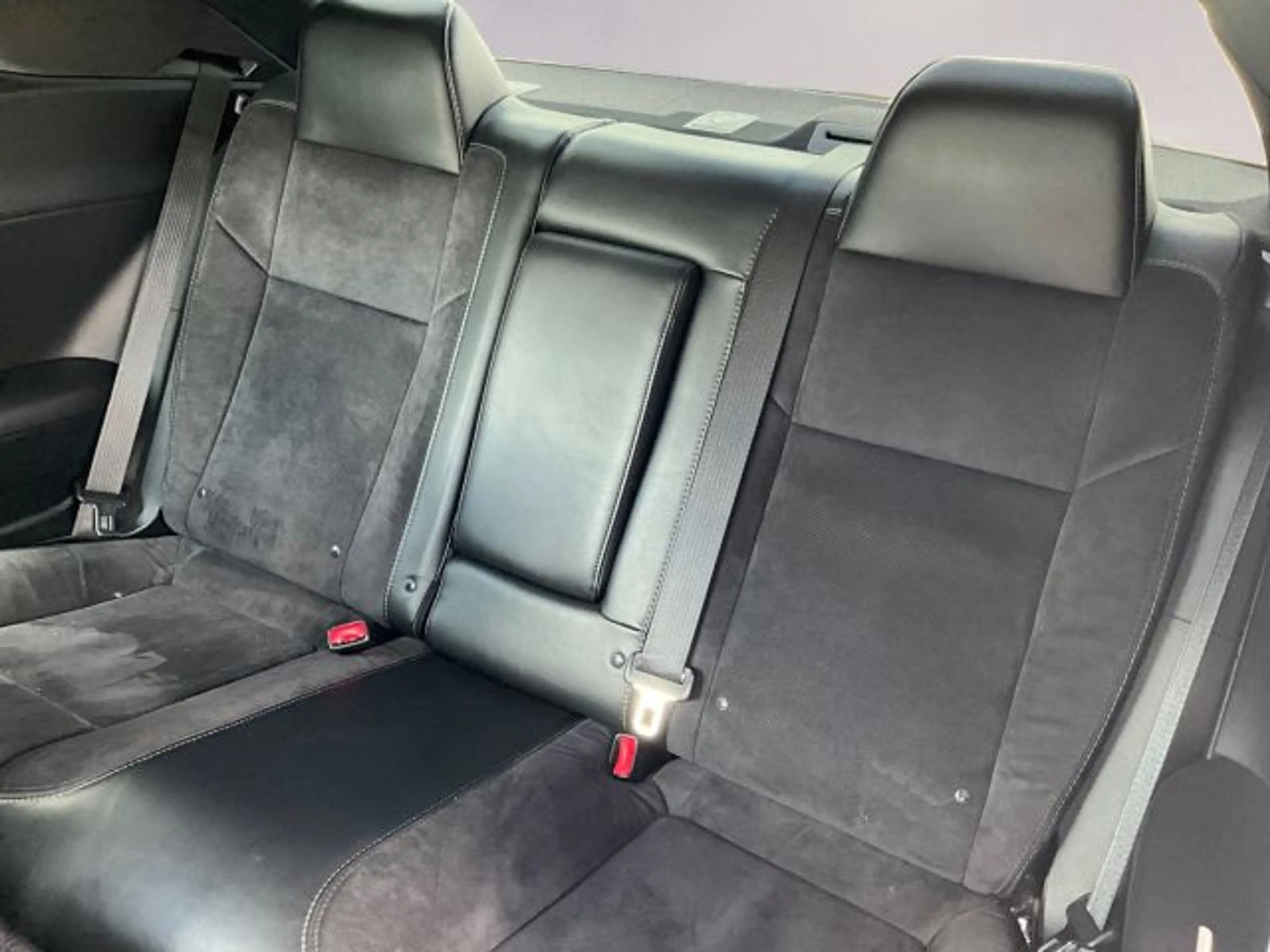 Dodge Challenger Automatik 392 Hemi Scat Pack Shaker — photo 10