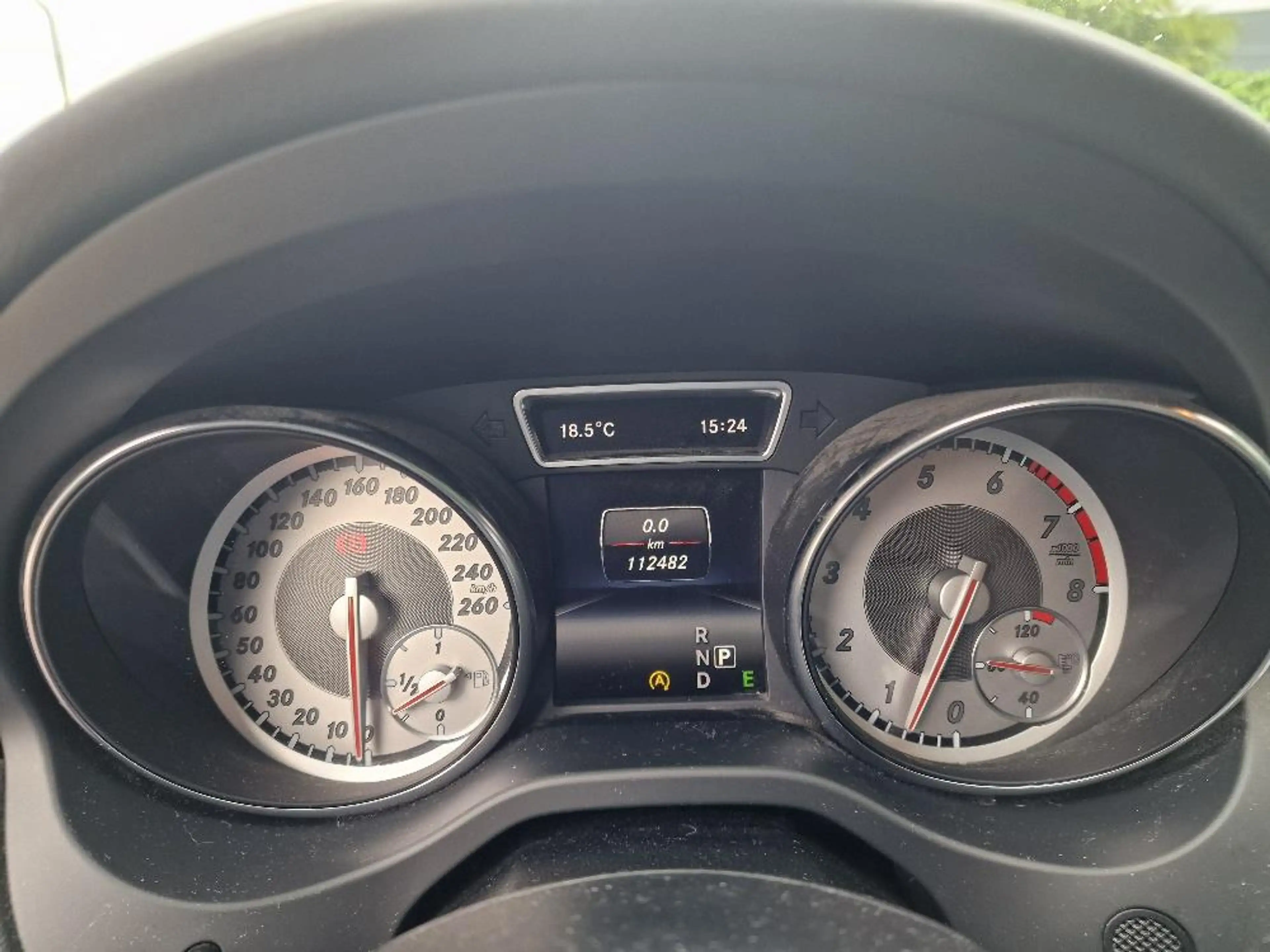 Mercedes-Benz GLA 180 Urban — photo 17