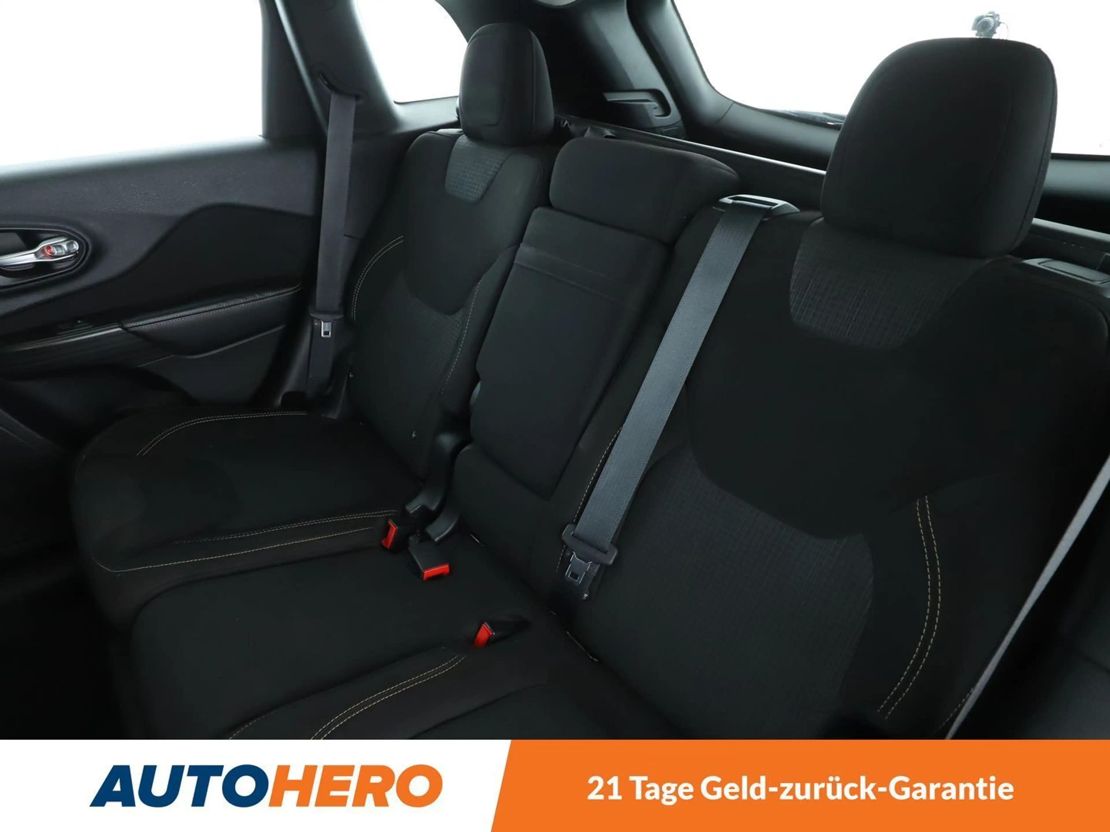 Jeep Cherokee 2.0 M-Jet Longitude 4WD Aut.*NAVI*TEMPO*PDC*SHZ* — photo 14