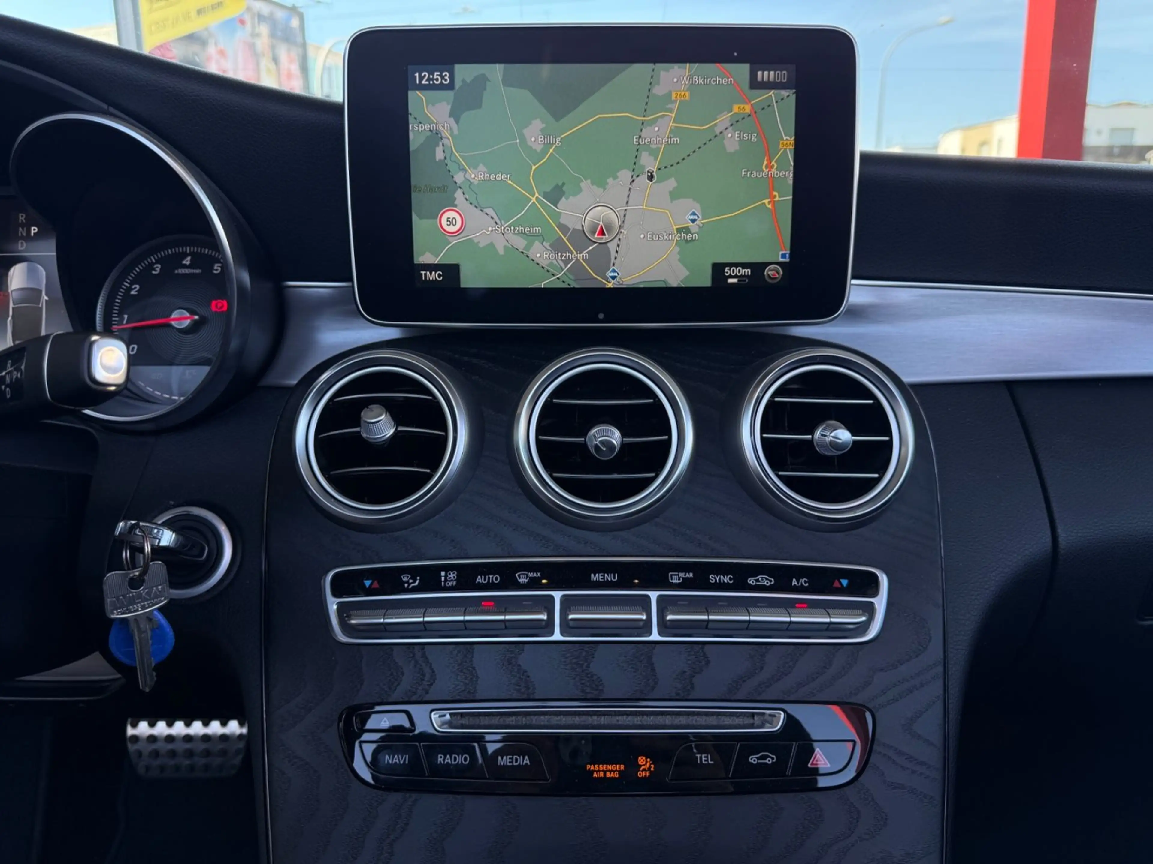 Mercedes-Benz C 180 Cabrio AMG PAKET/F1/ SCHECKHEFT GEPFLEGT — photo 13
