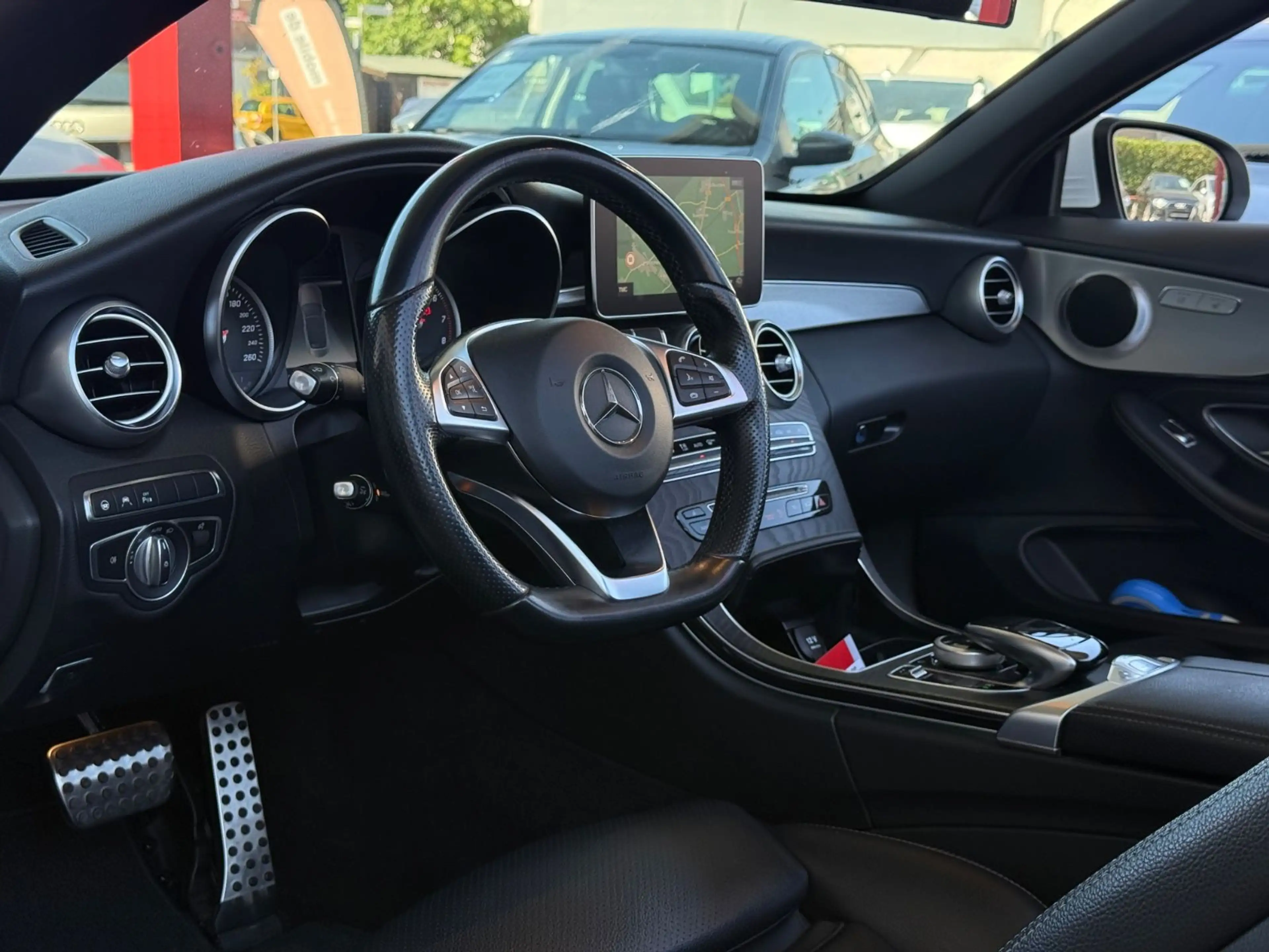 Mercedes-Benz C 180 Cabrio AMG PAKET/F1/ SCHECKHEFT GEPFLEGT — photo 8