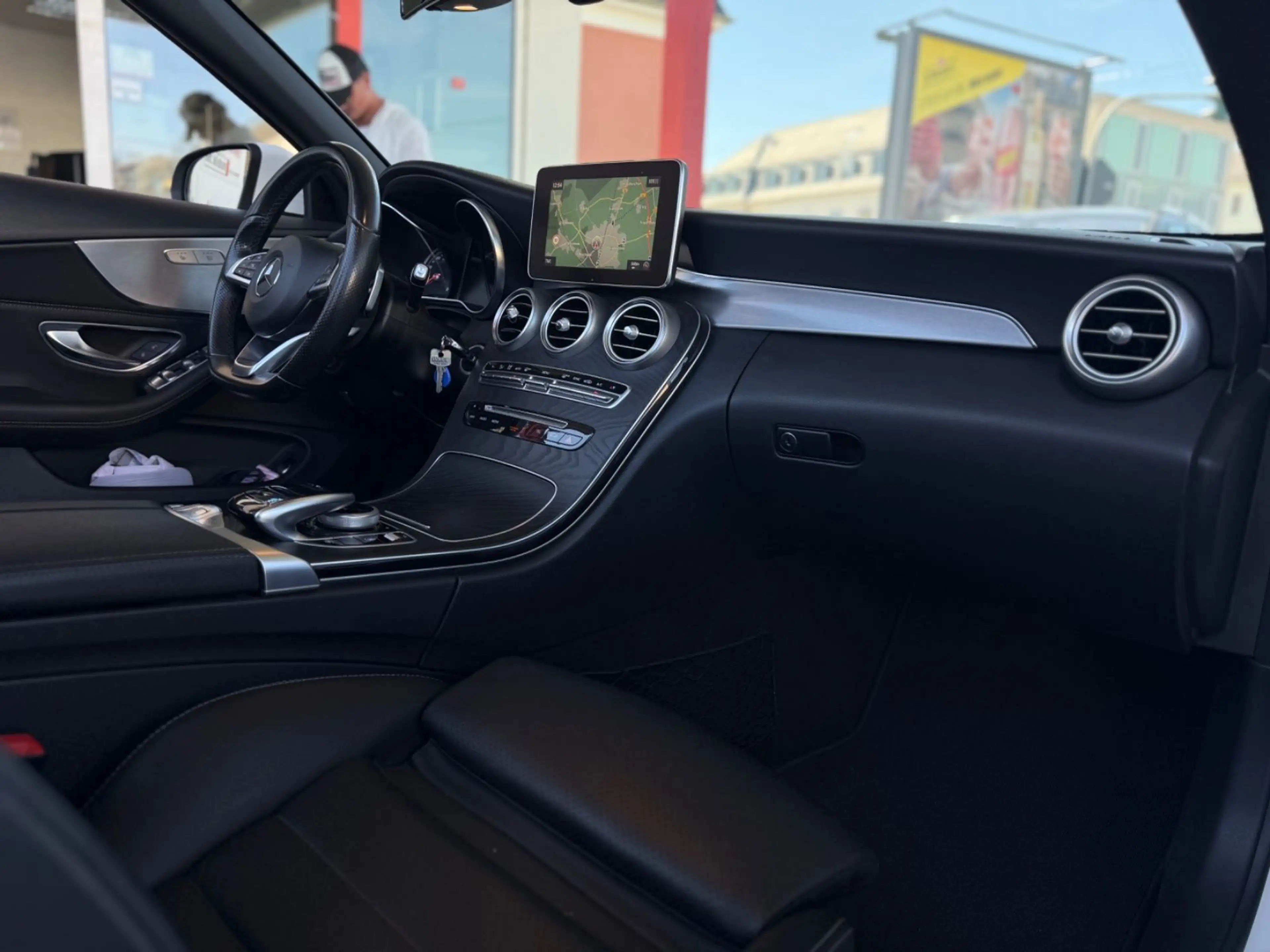 Mercedes-Benz C 180 Cabrio AMG PAKET/F1/ SCHECKHEFT GEPFLEGT — photo 10