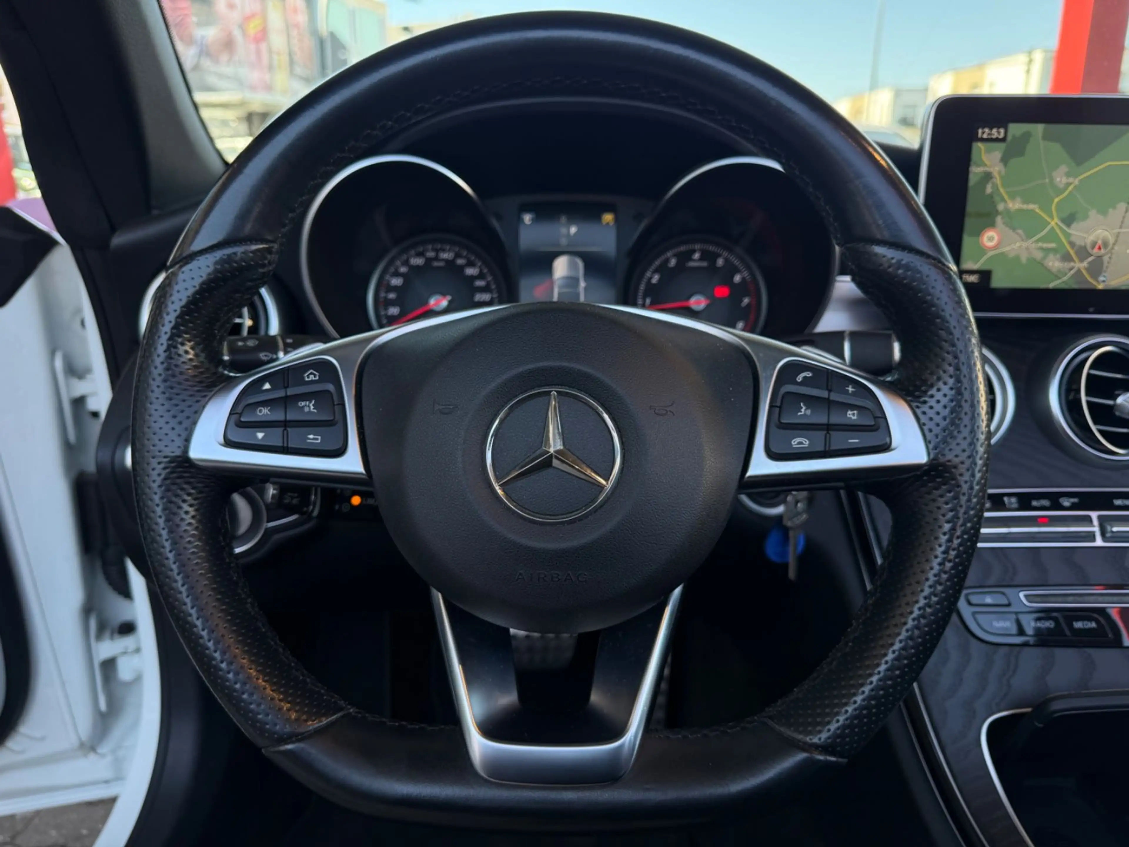 Mercedes-Benz C 180 Cabrio AMG PAKET/F1/ SCHECKHEFT GEPFLEGT — photo 12