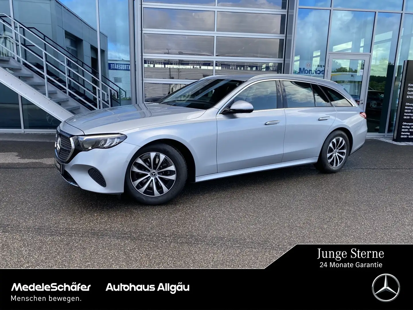 Mercedes-Benz E 220 E 220 T d Avantgarde AHK Distronic Kamera LED Park Silber - 1
