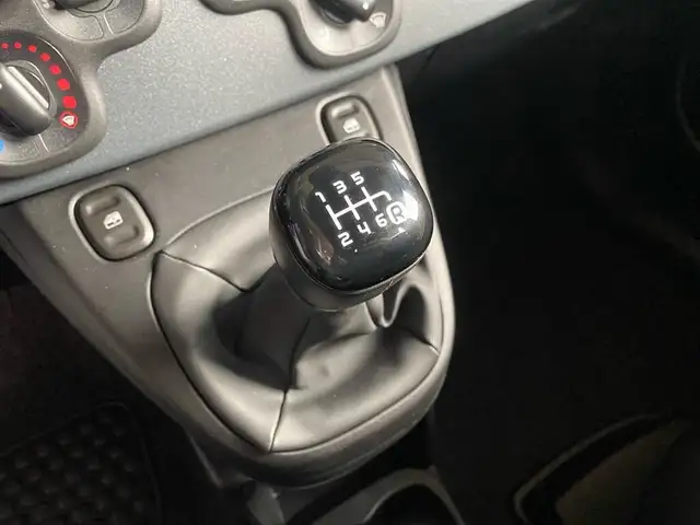Fiat Panda view 12