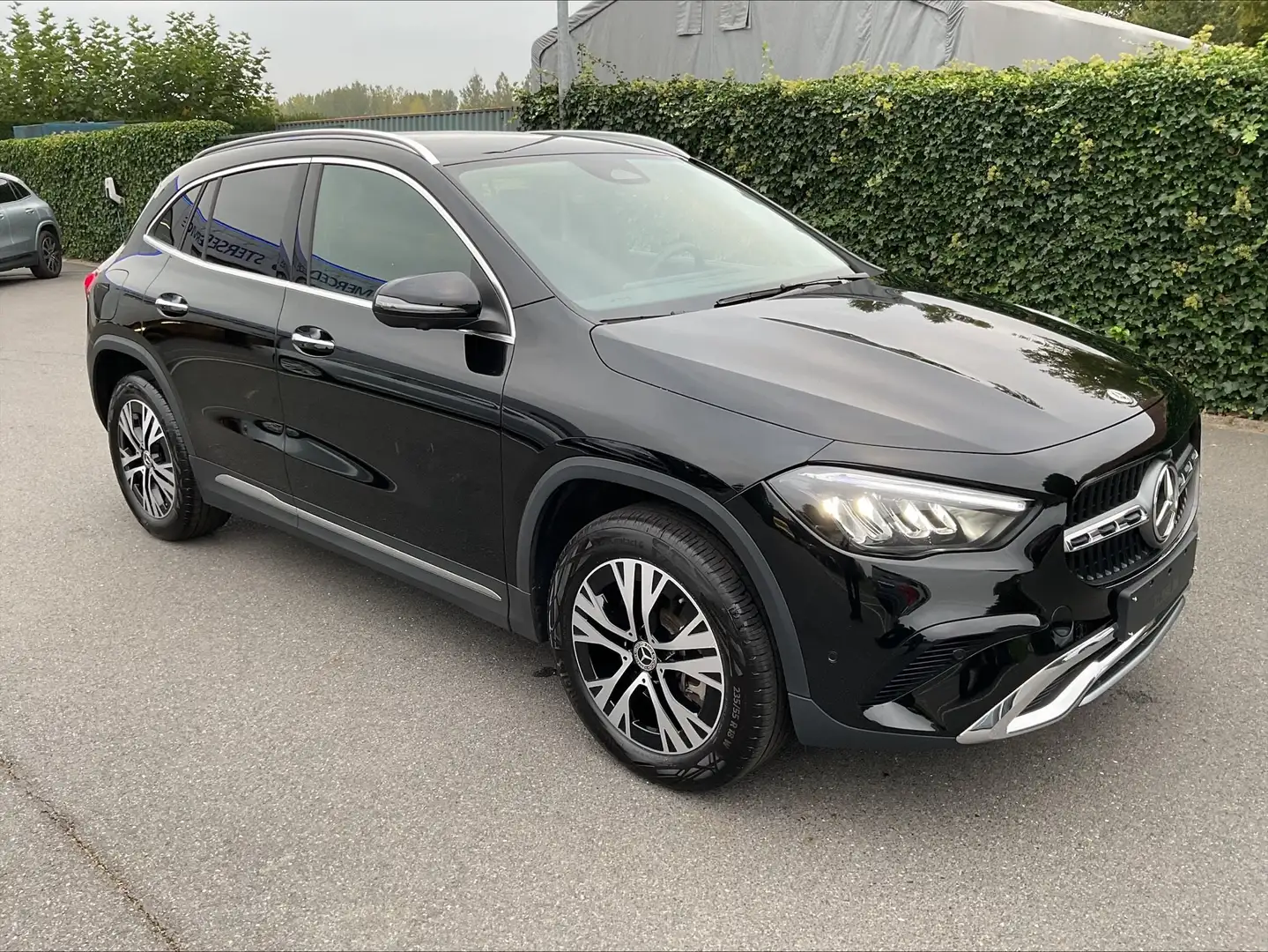 Mercedes-Benz GLA 250 GLA 250 e 360 CAMERA KEYLESS Zwart - 2
