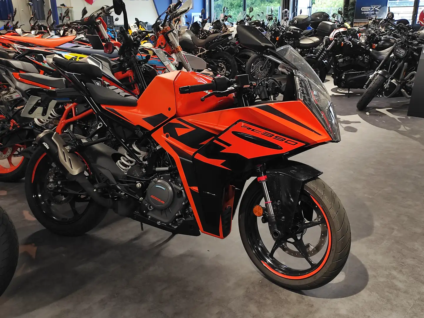 KTM RC 390 - 1