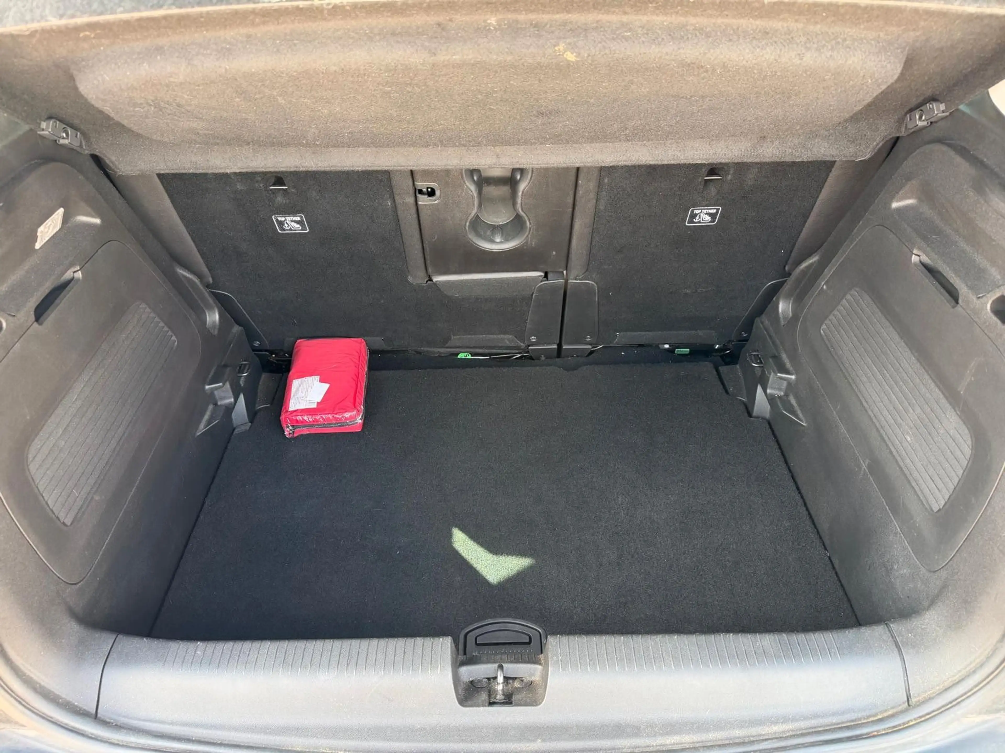 Opel Crossland X 1,2 / 96kW, KLIMA, AHK, TÜV NEU — photo 41