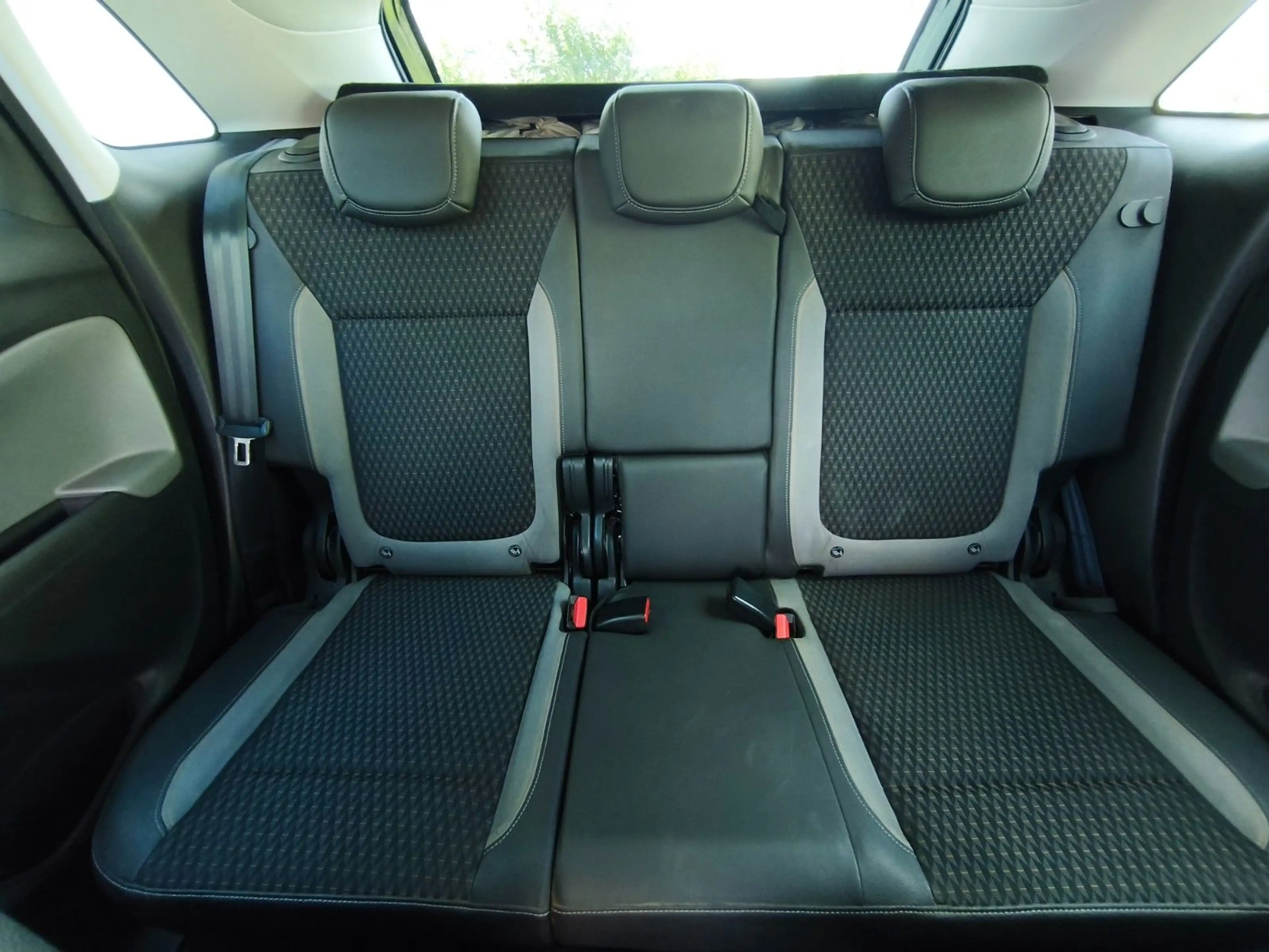 Opel Crossland X 1,2 / 96kW, KLIMA, AHK, TÜV NEU — photo 39