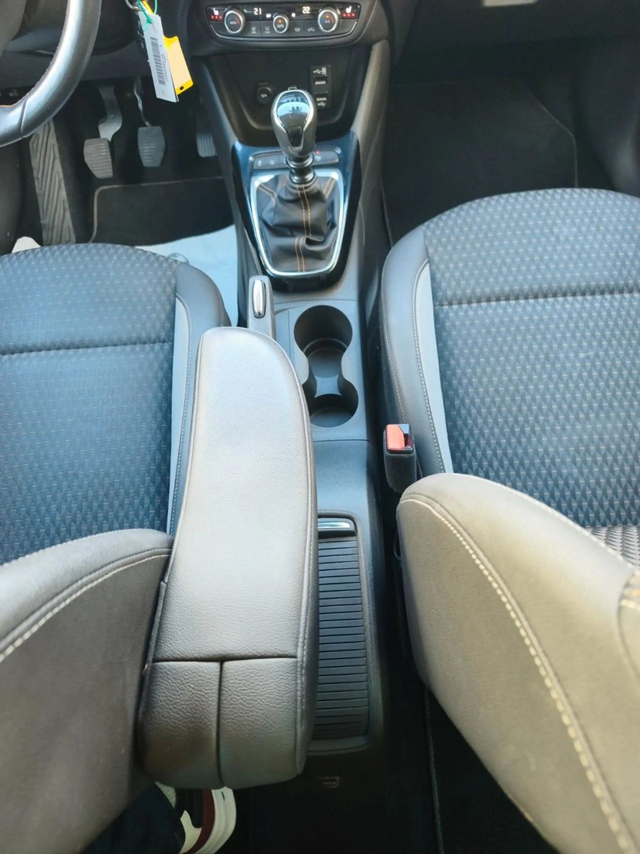 Opel Crossland X 1,2 / 96kW, KLIMA, AHK, TÜV NEU — photo 24