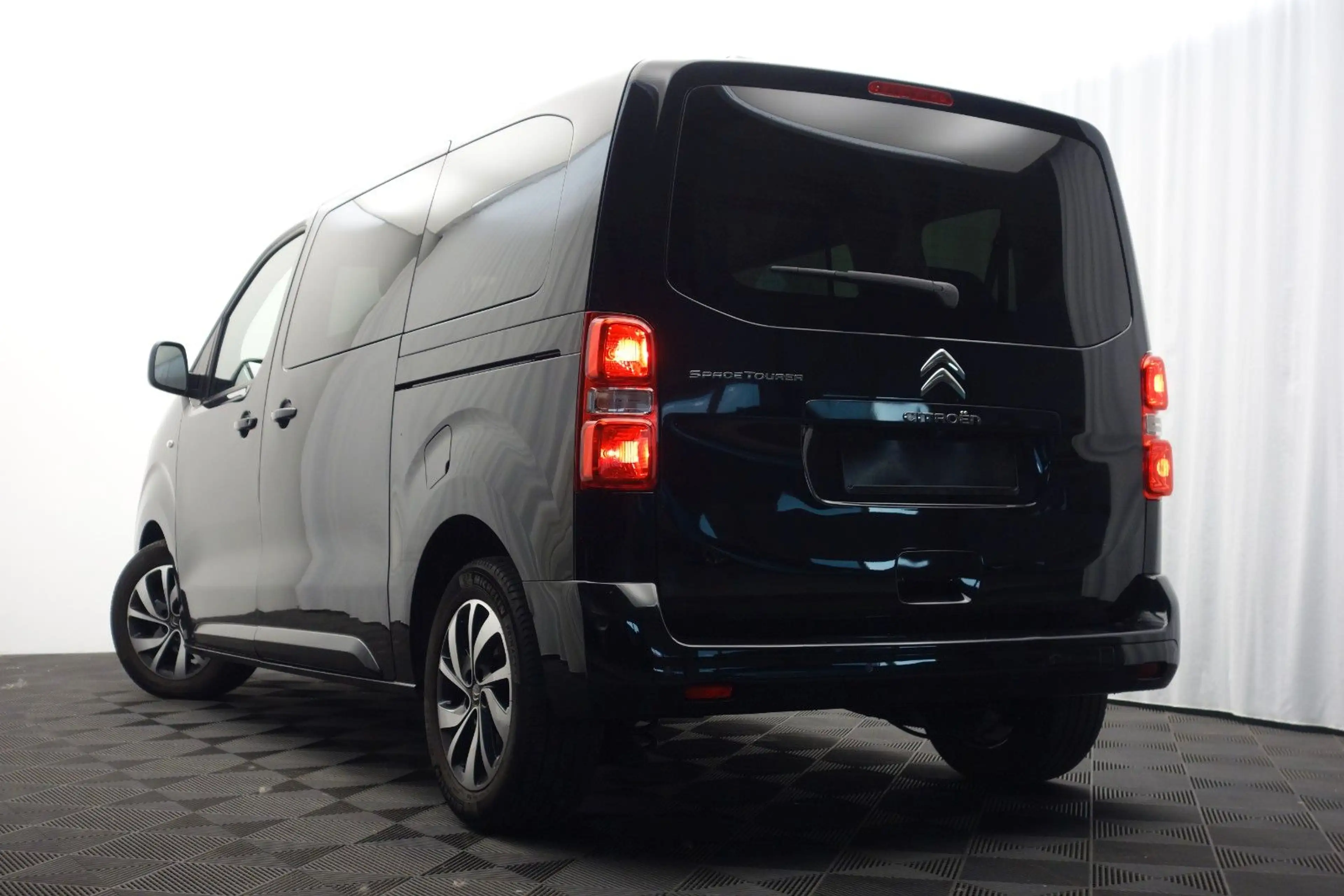 Citroen Spacetourer HDI Feel Lang (M) Automatik 130 kW — photo 5