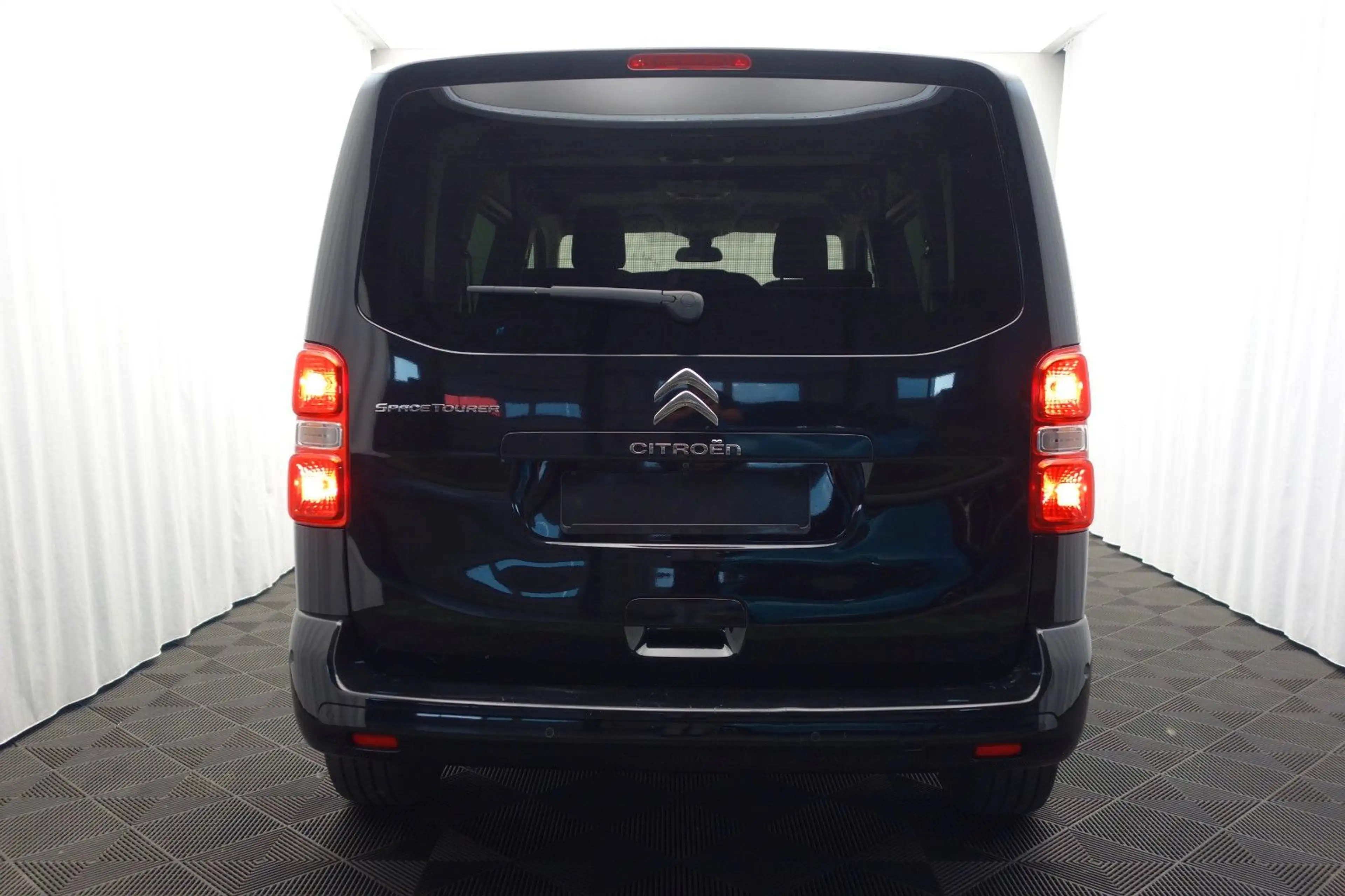 Citroen Spacetourer HDI Feel Lang (M) Automatik 130 kW — photo 6