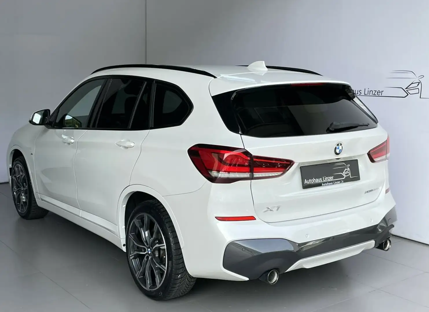 BMW X1 xDrive 20d M *LED*HuD*AHK*Alcantara*AmbientB*19 Blanc - 2