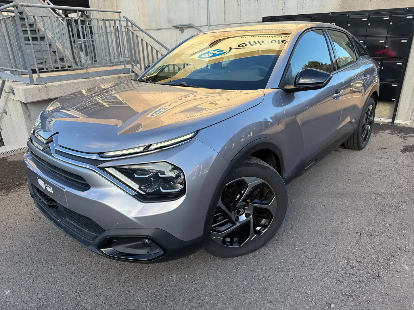 Citroen C4 1.2 PURETECH 130 PLUS Argent - 1