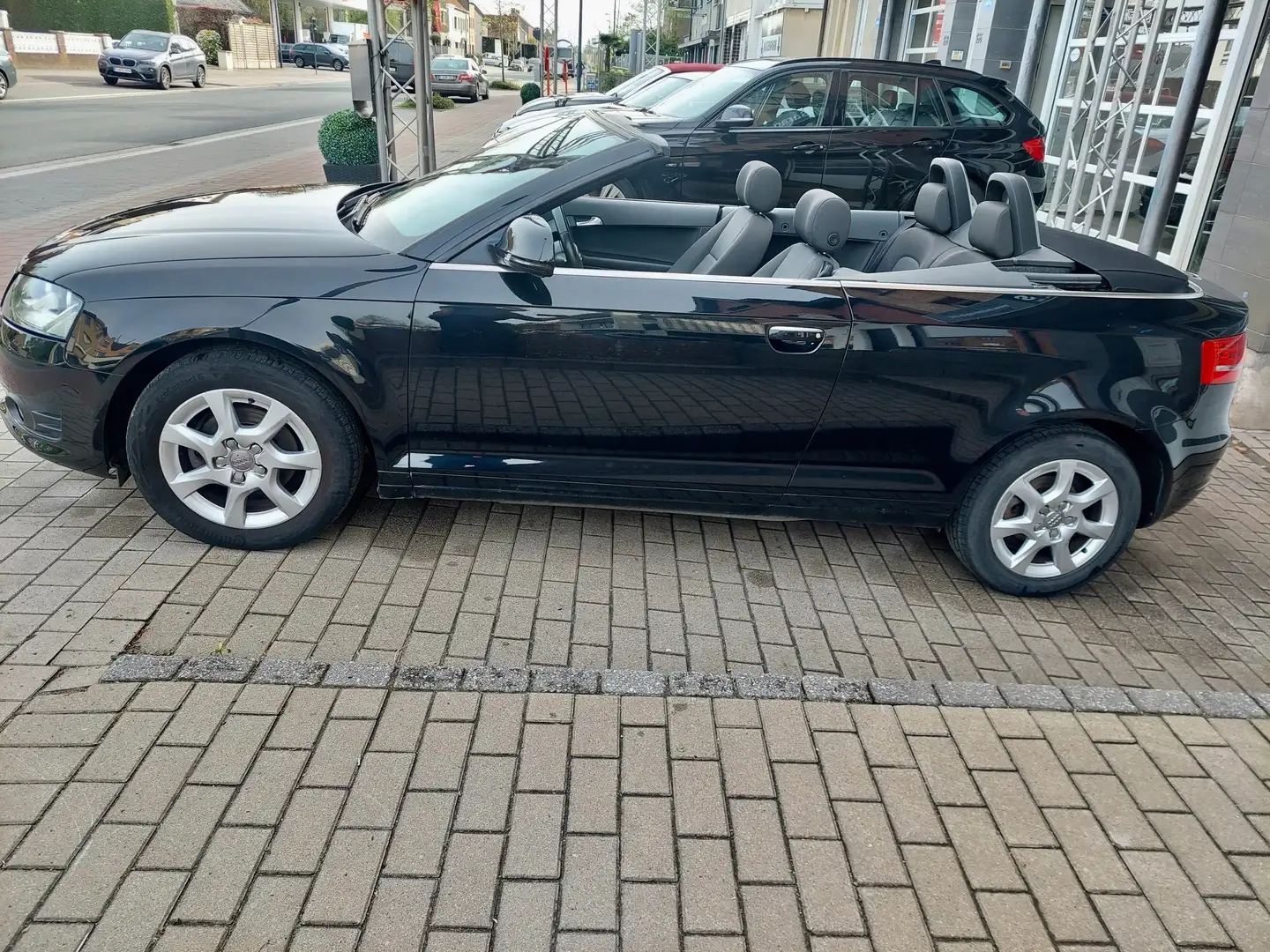 Audi A3 1.6 TDi ***3JAAR/ANS GARANTIE** Noir - 2