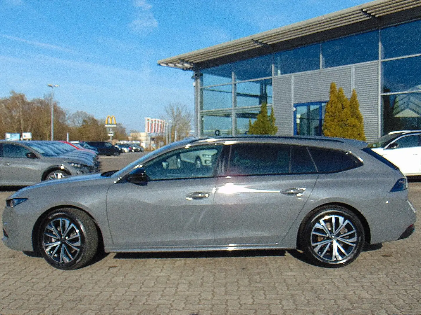 Peugeot 508 SW Allure Pack 130 EAT8 - Kamera - Sitzhzg Gris - 2