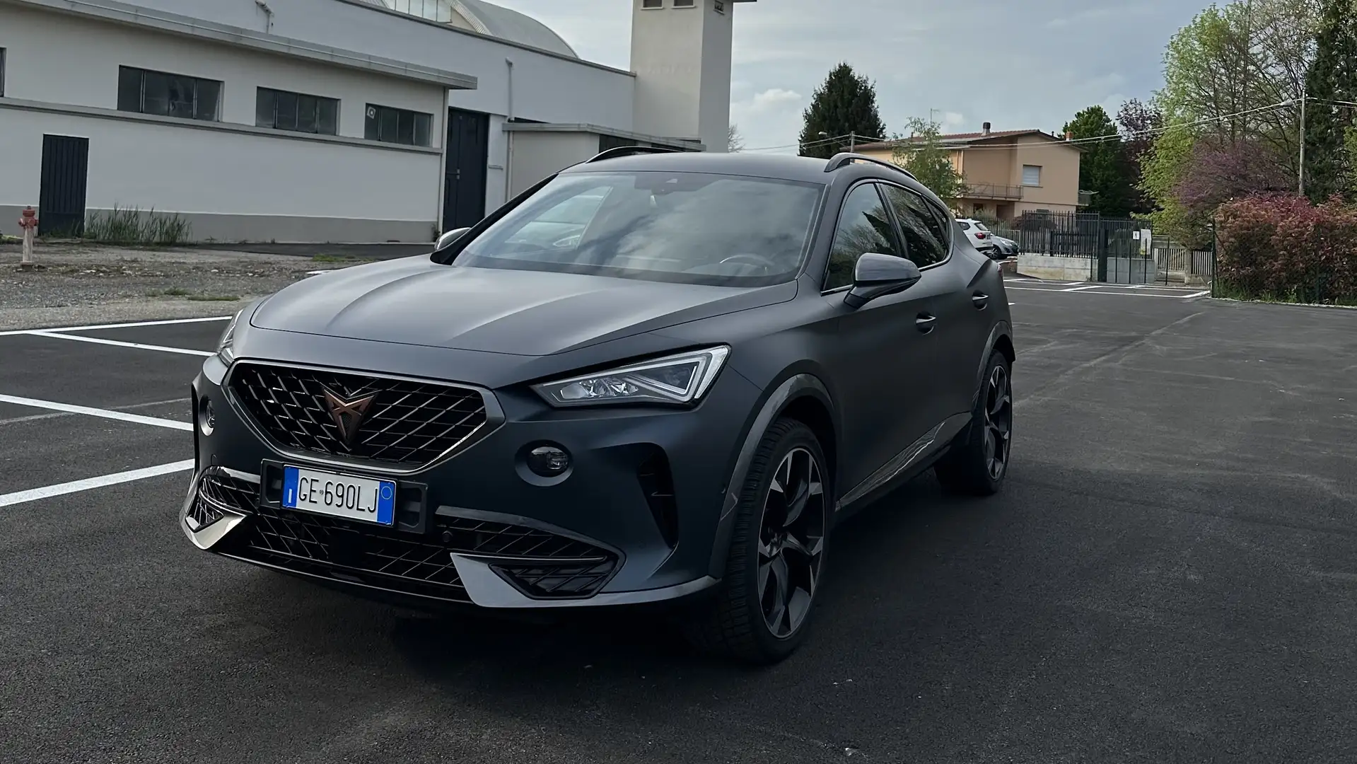CUPRA Formentor 2.0 tsi VZ Launch Edition 4drive 310cv dsg Grigio - 2