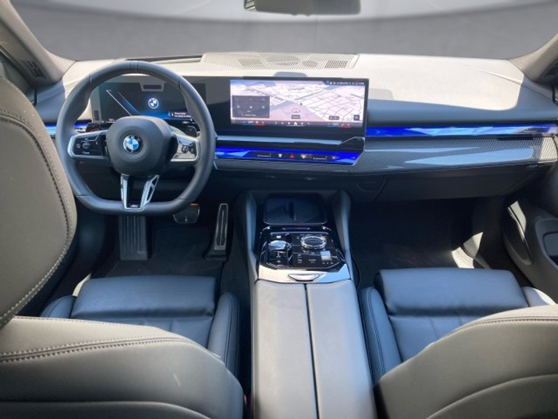 BMW 540 d xDrive Limousine G60 — photo 9