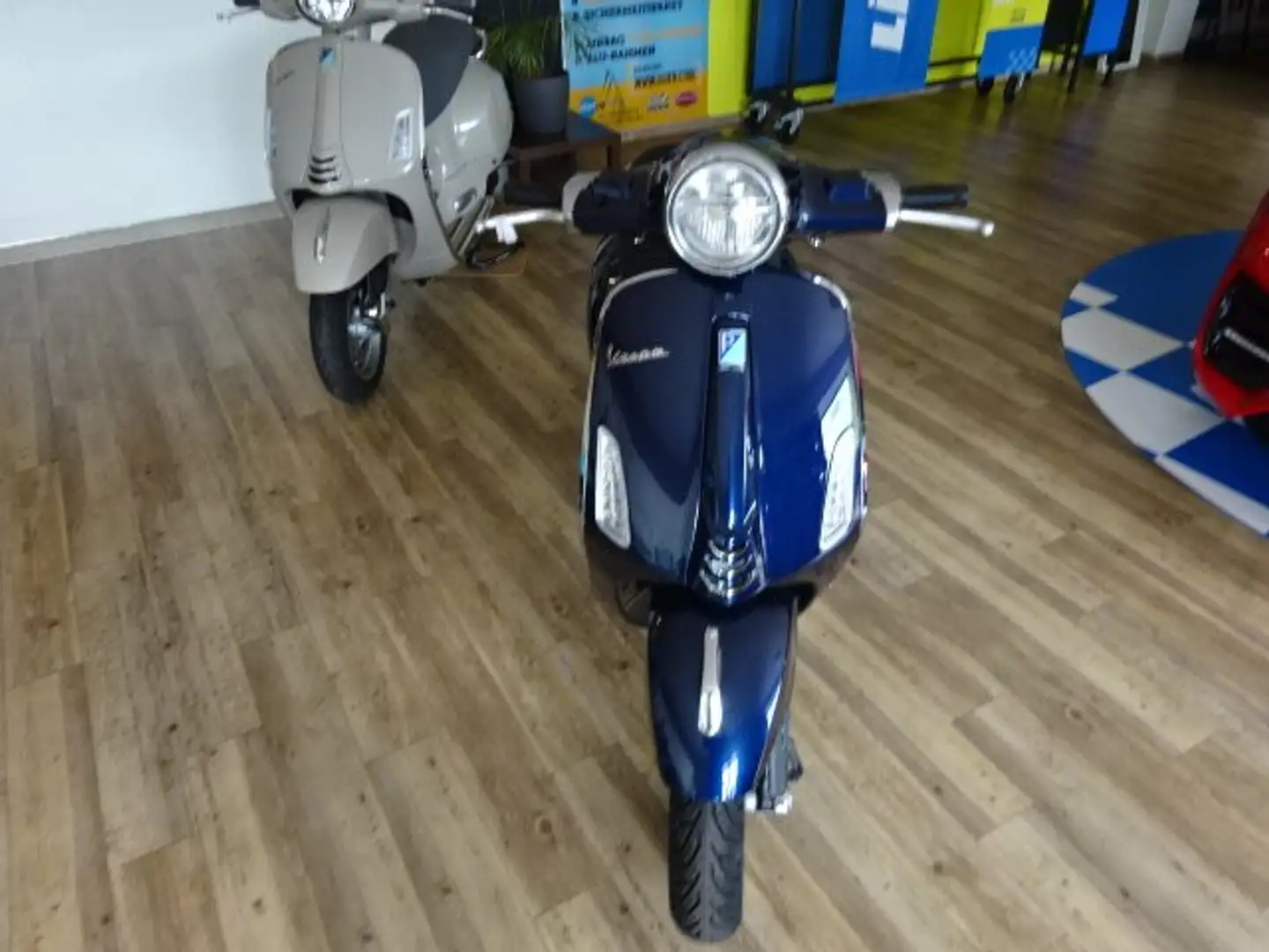 Vespa Primavera 50 Albastru - 2