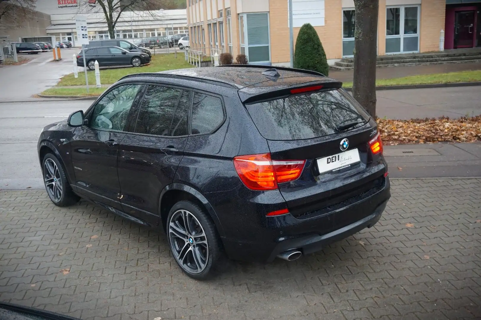 BMW X3 xDrive 20 d M Sport / Leder / Pano. / R-Kam. Noir - 2