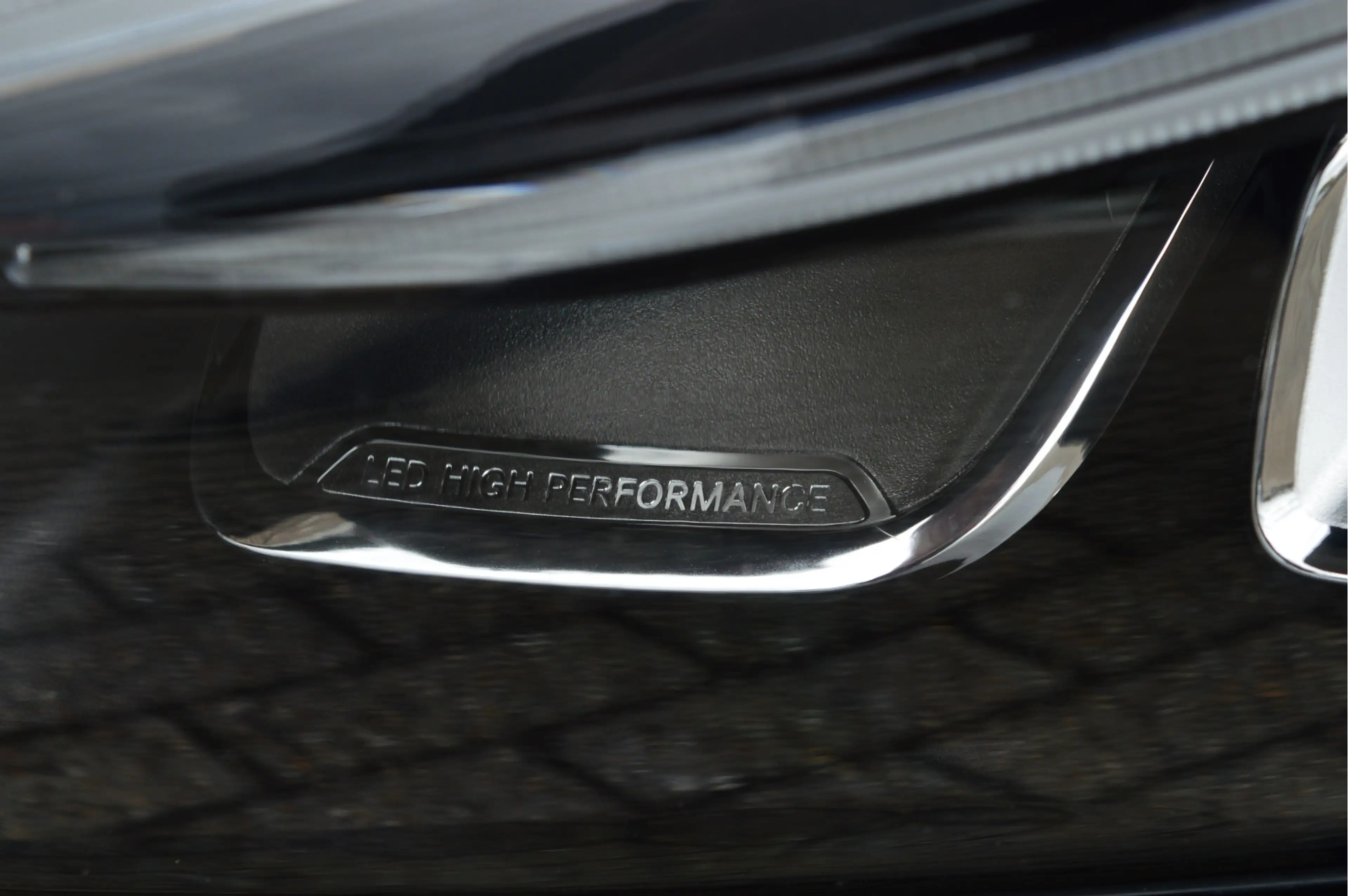 Mercedes-Benz B 250 e Business Solution AMG | PANO | ACC | SOH 94% | — photo 23