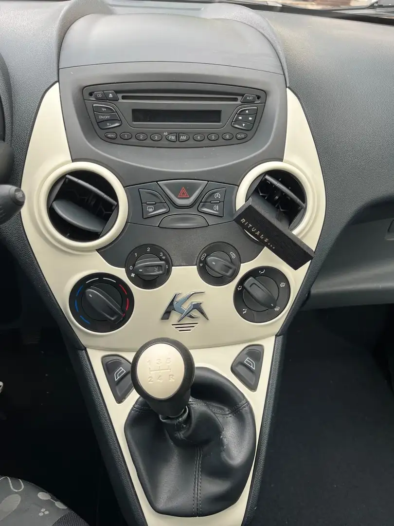 Ford Ka/Ka+ Ka 1.2 Start-Stopp-SystemCool Argintiu - 2