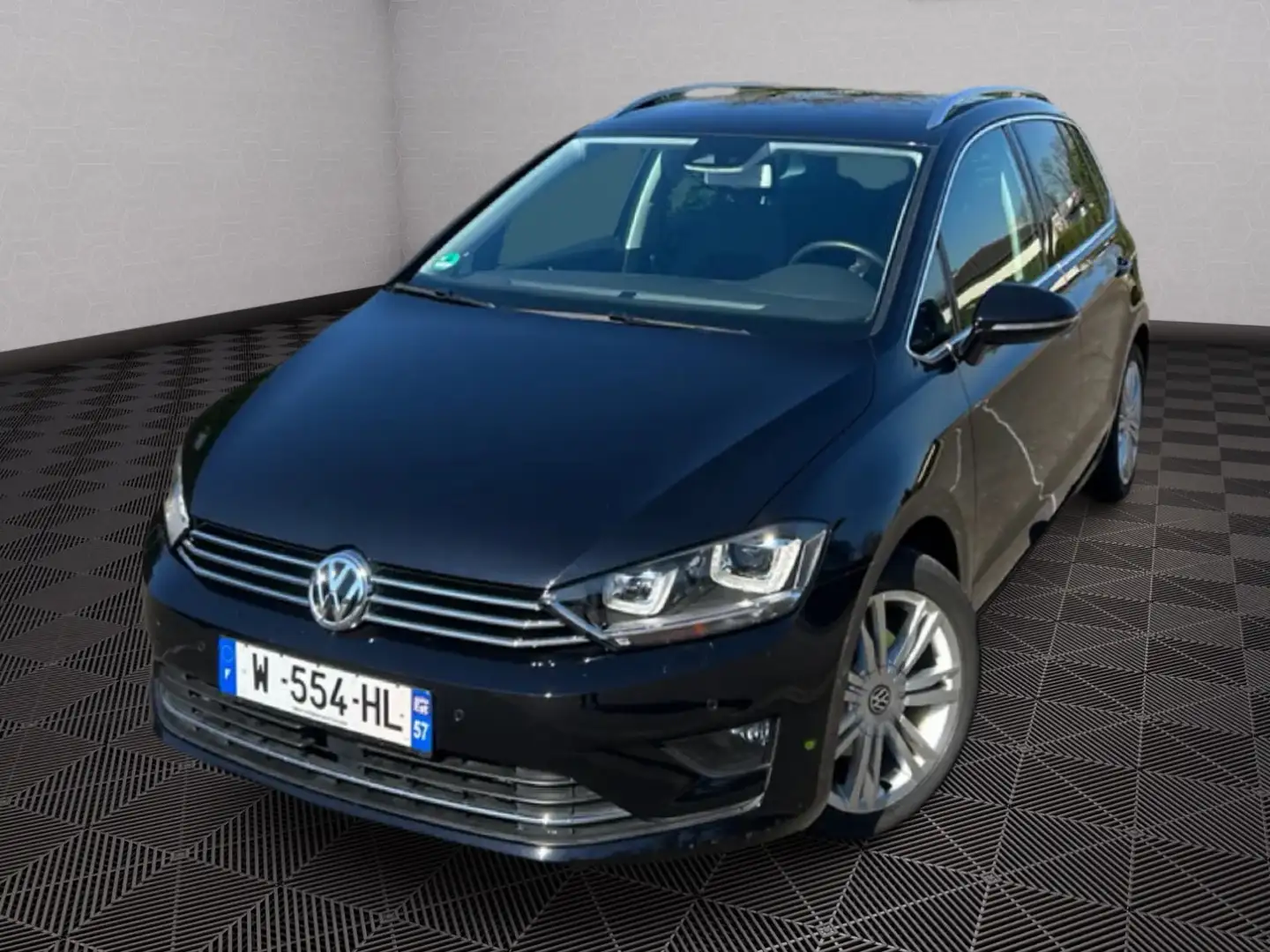 Volkswagen Golf Sportsvan CARAT Чёрный - 1