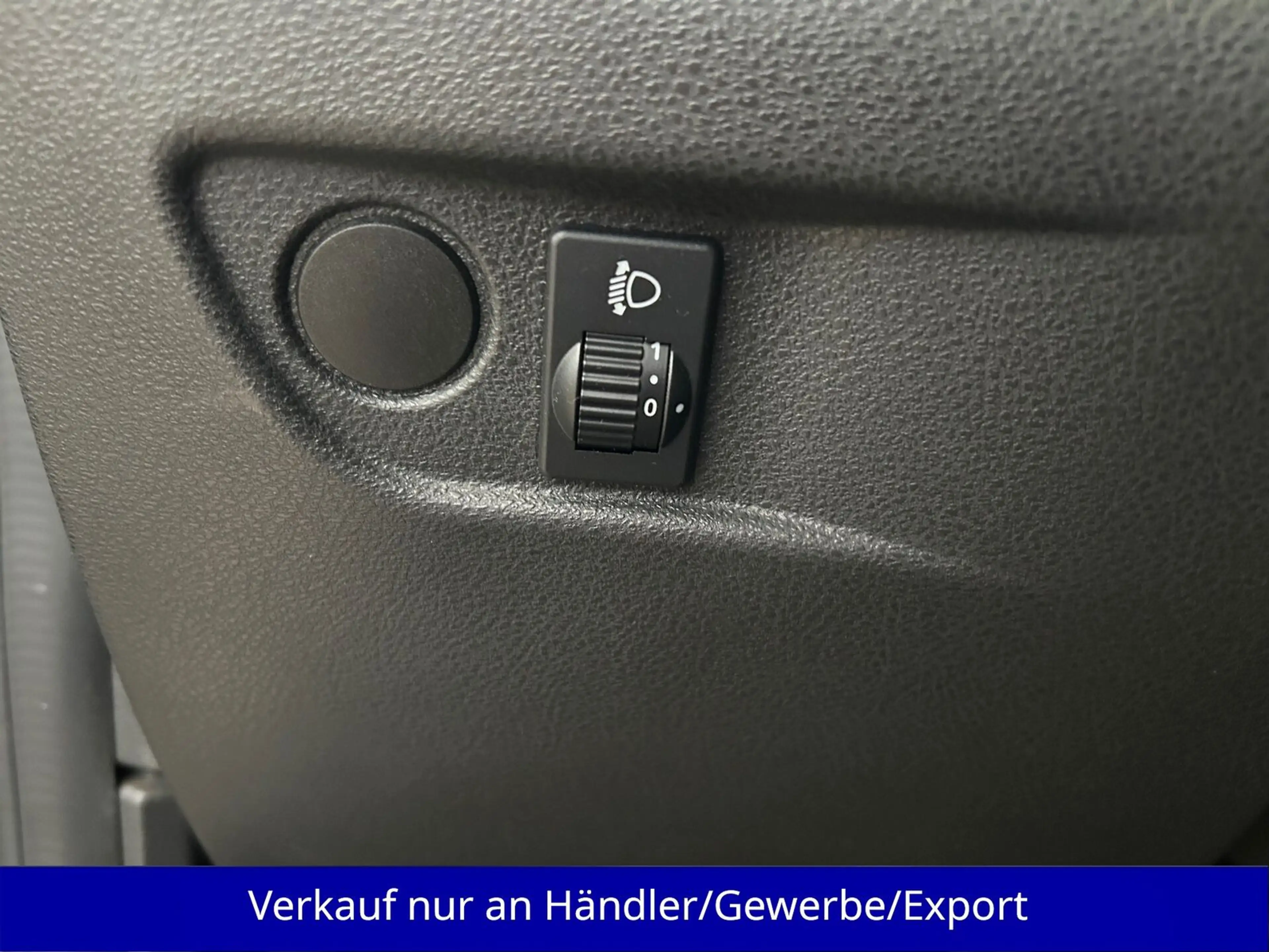 Lada Vesta Kombi 1.6i AAC SHZ T-Leder PDC — photo 15