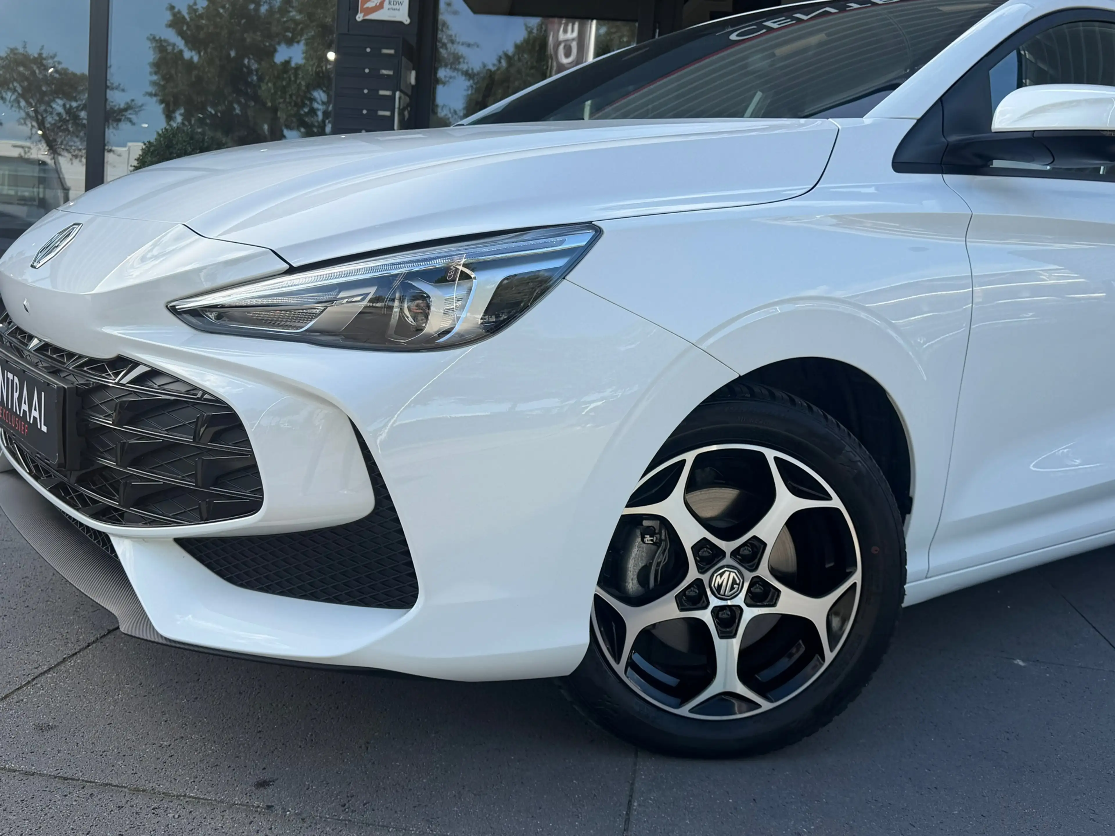 MG MG3 Hybrid+ 1.5 Hybrid+ Luxury ACC|Carplay|Keyless|360 — photo 19