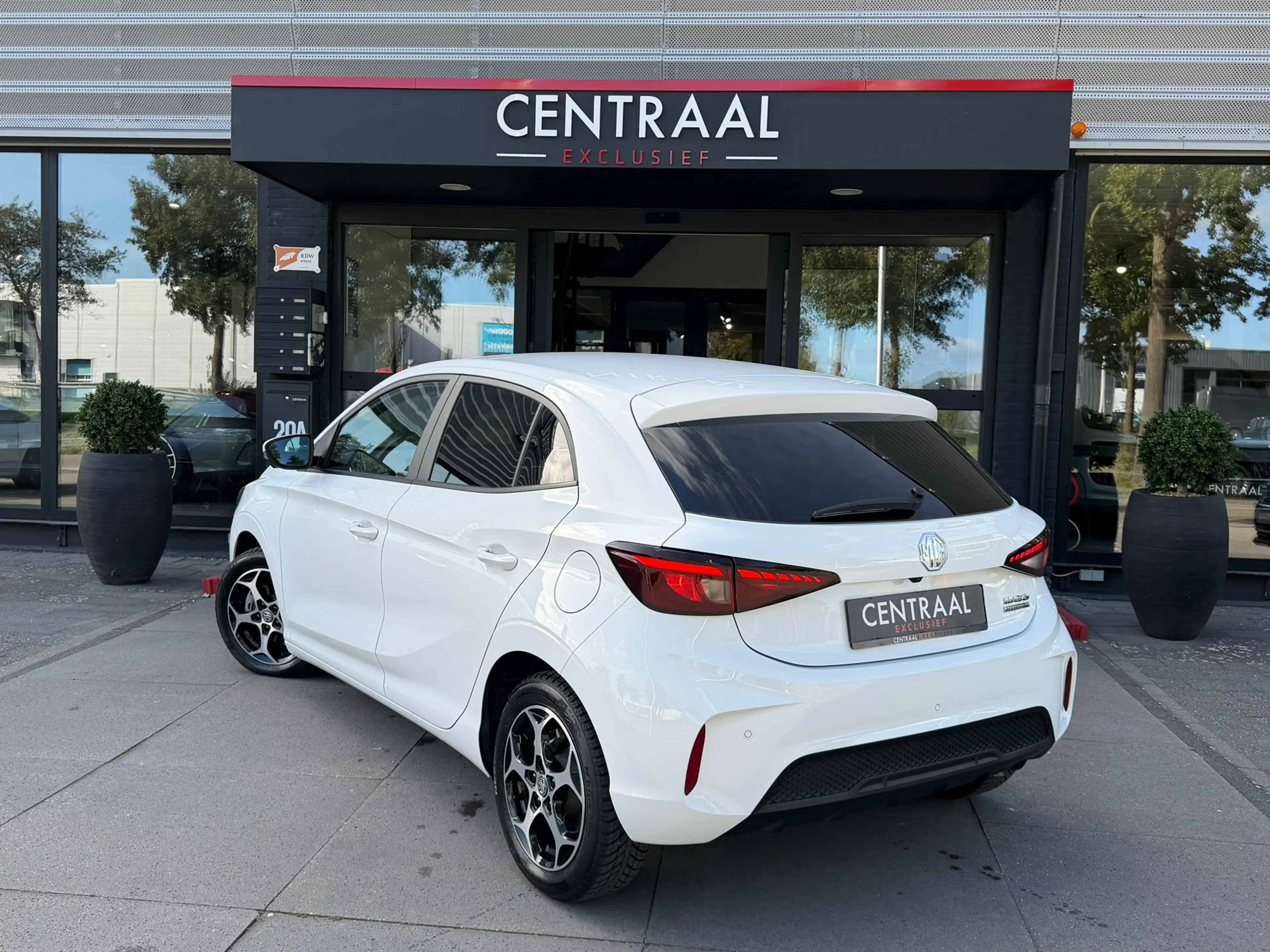 MG MG3 Hybrid+ 1.5 Hybrid+ Luxury ACC|Carplay|Keyless|360 — photo 4