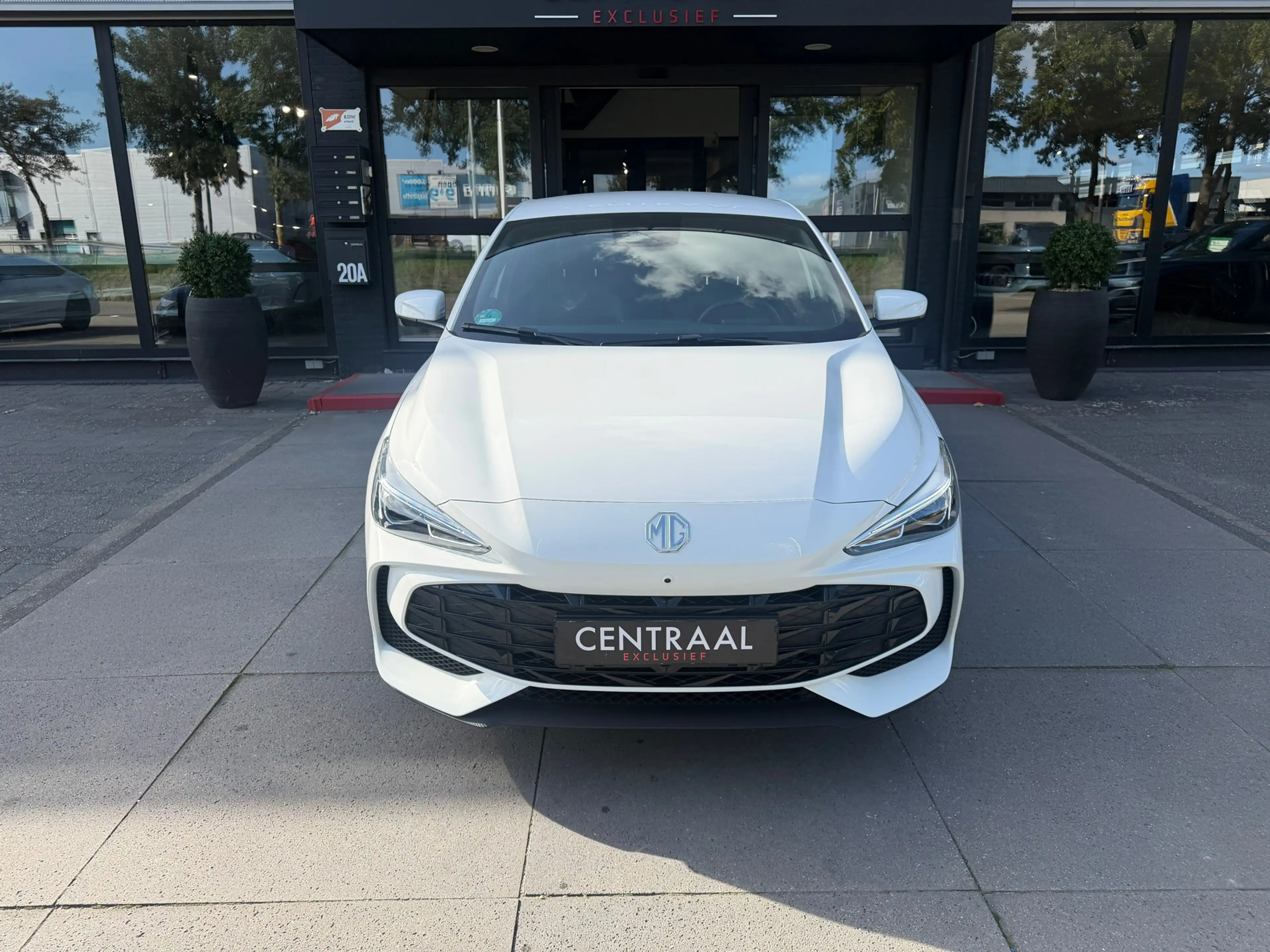 MG MG3 Hybrid+ 1.5 Hybrid+ Luxury ACC|Carplay|Keyless|360 — photo 2