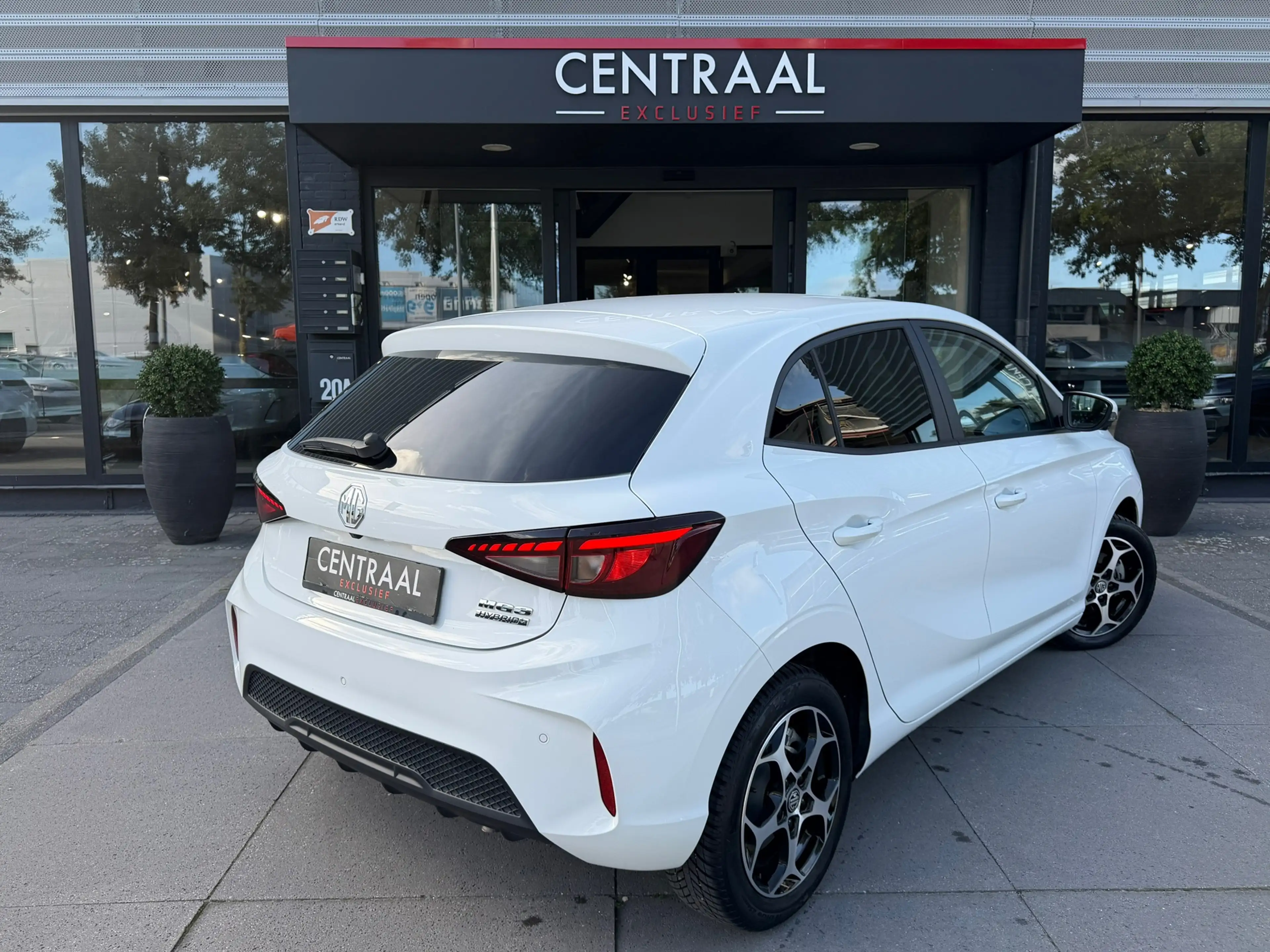 MG MG3 Hybrid+ 1.5 Hybrid+ Luxury ACC|Carplay|Keyless|360 — photo 6