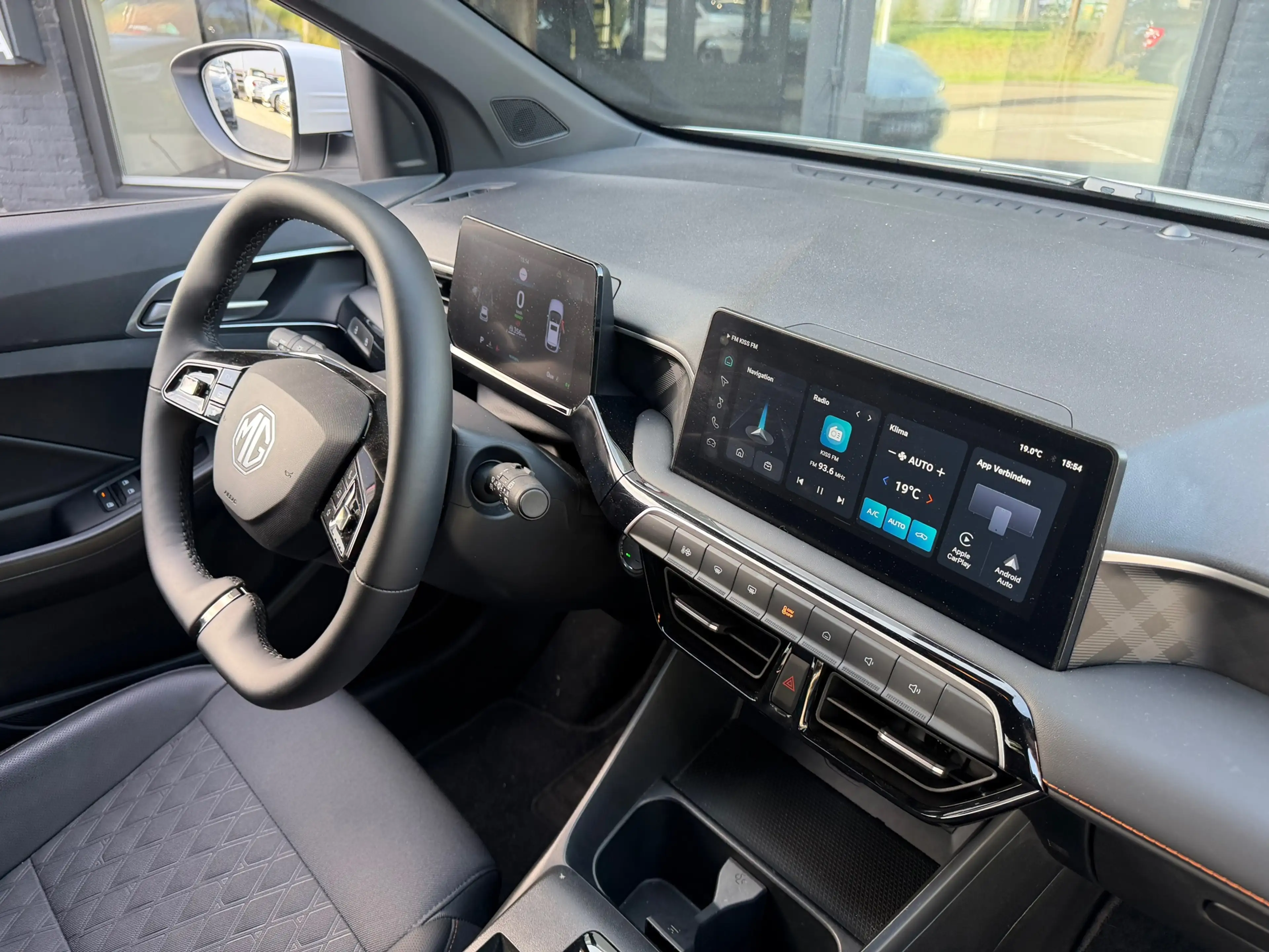 MG MG3 Hybrid+ 1.5 Hybrid+ Luxury ACC|Carplay|Keyless|360 — photo 16