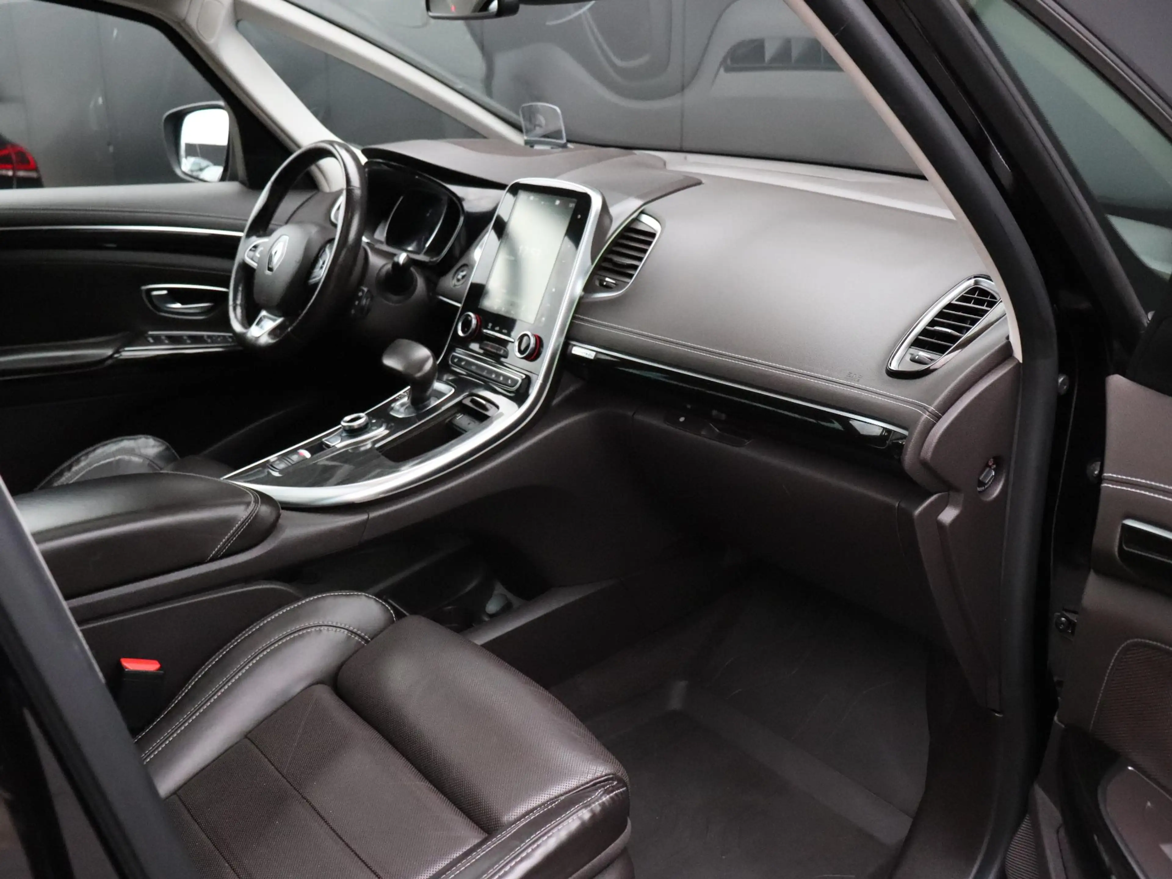 Renault Espace 1.8 TCe Initiale Paris 7p. | LEDER | BOSE | TREKHA — photo 25