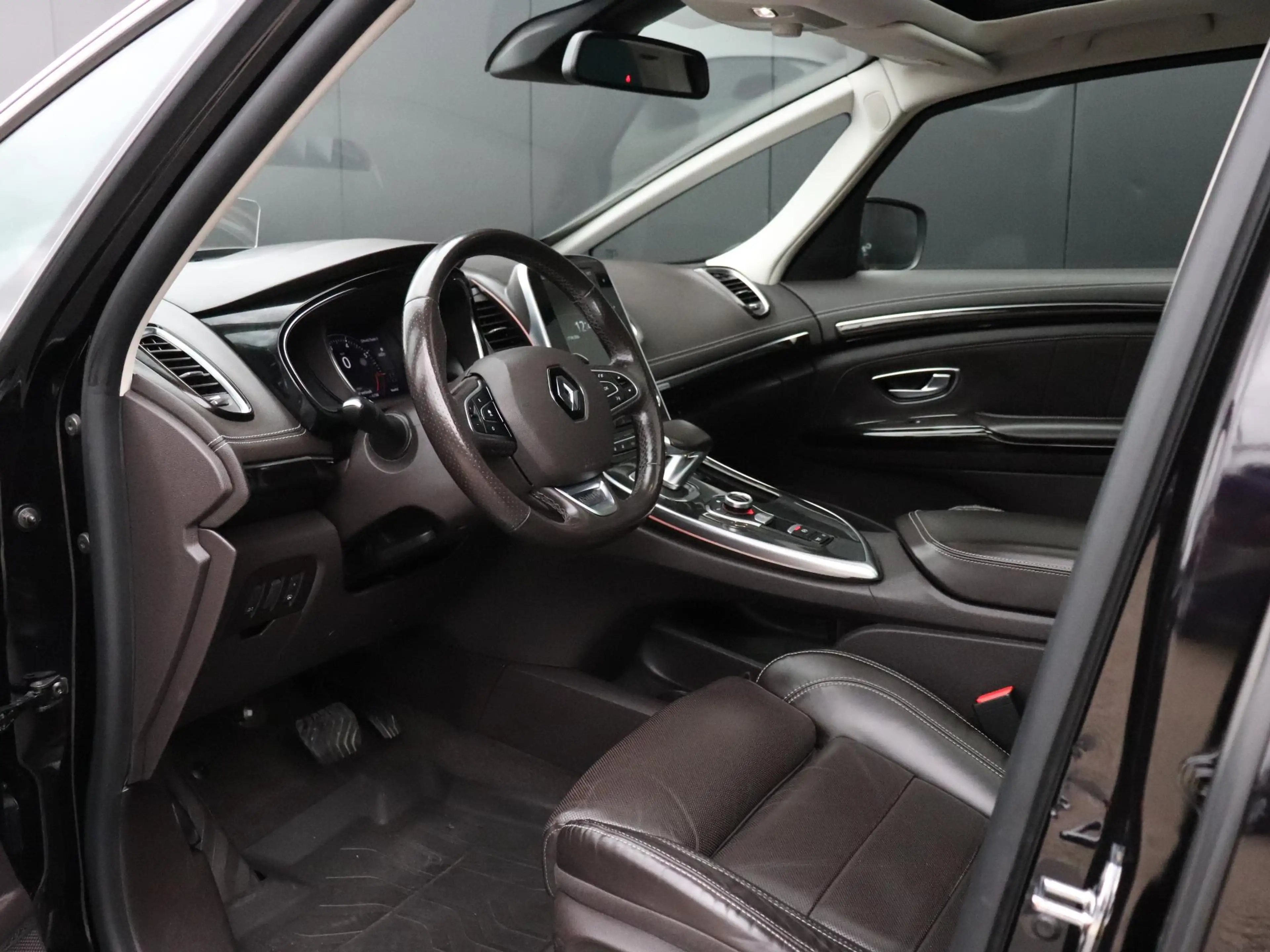 Renault Espace 1.8 TCe Initiale Paris 7p. | LEDER | BOSE | TREKHA — photo 10