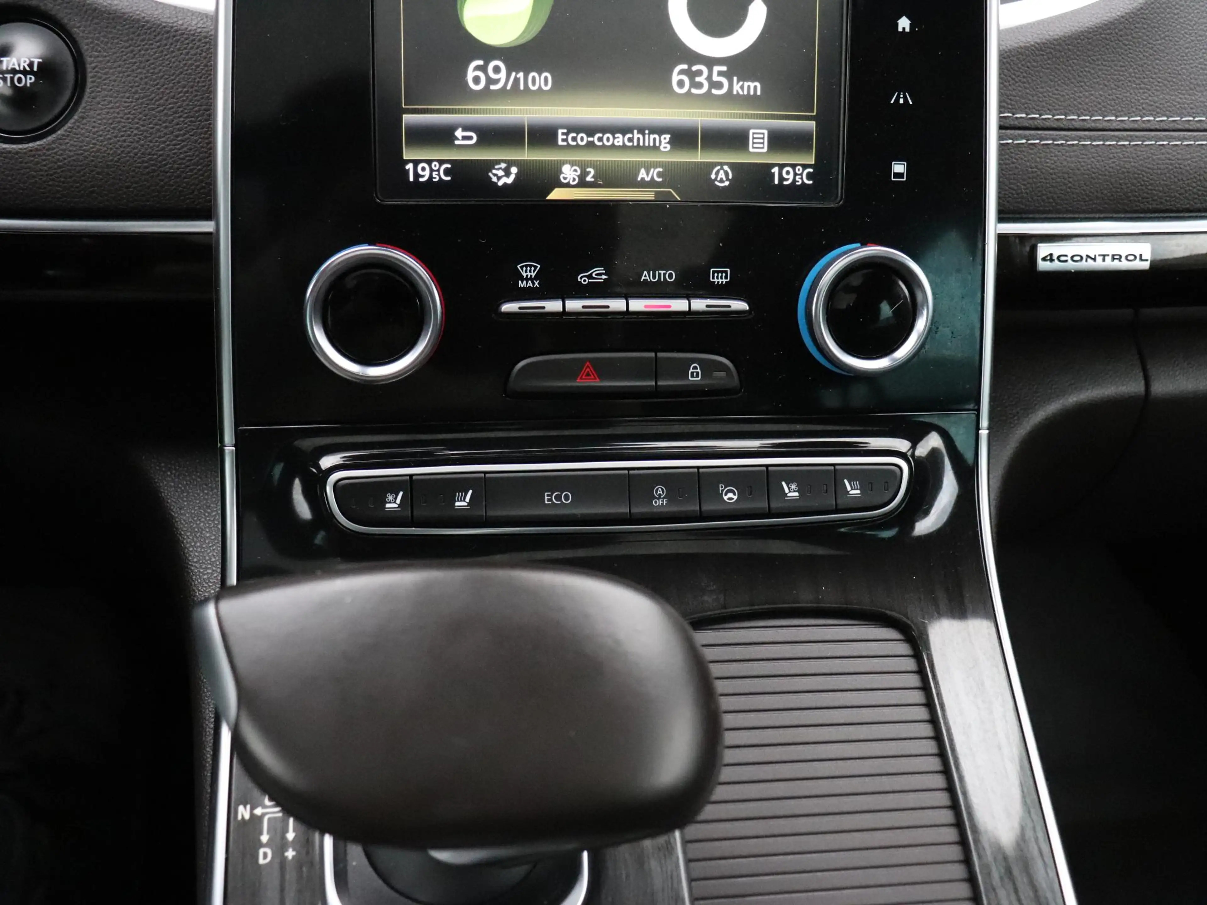 Renault Espace 1.8 TCe Initiale Paris 7p. | LEDER | BOSE | TREKHA — photo 30
