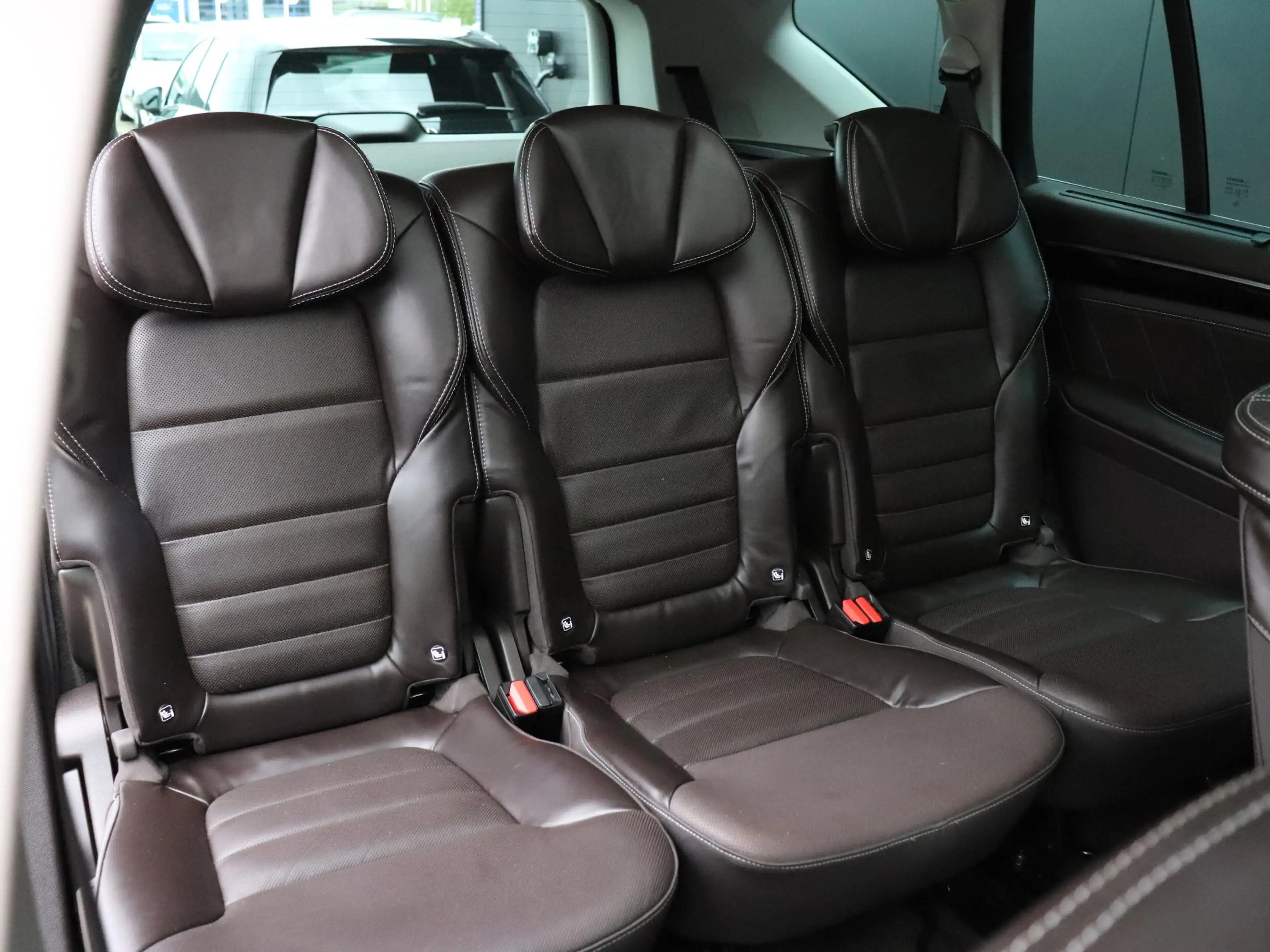 Renault Espace 1.8 TCe Initiale Paris 7p. | LEDER | BOSE | TREKHA — photo 14