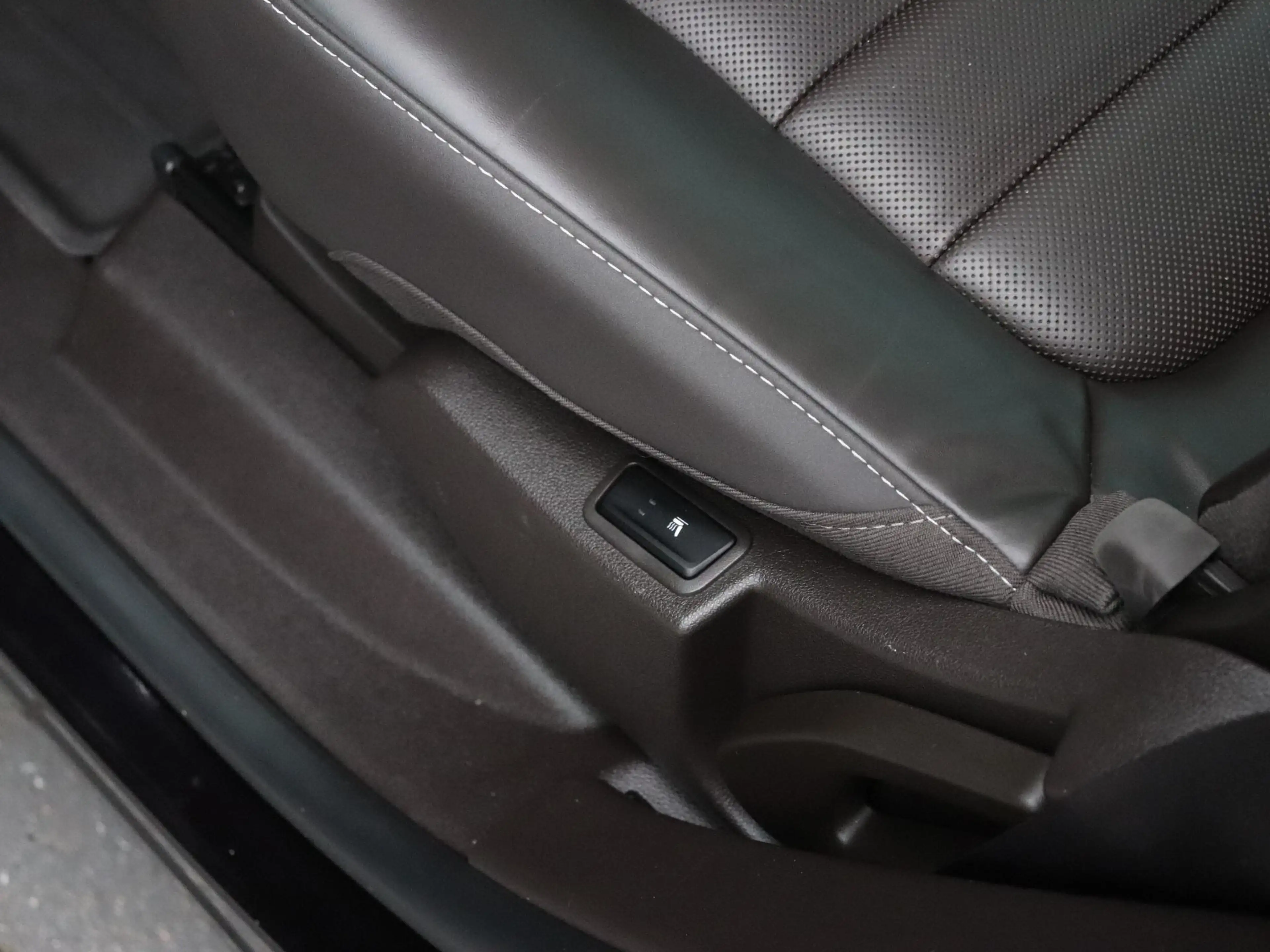 Renault Espace 1.8 TCe Initiale Paris 7p. | LEDER | BOSE | TREKHA — photo 23